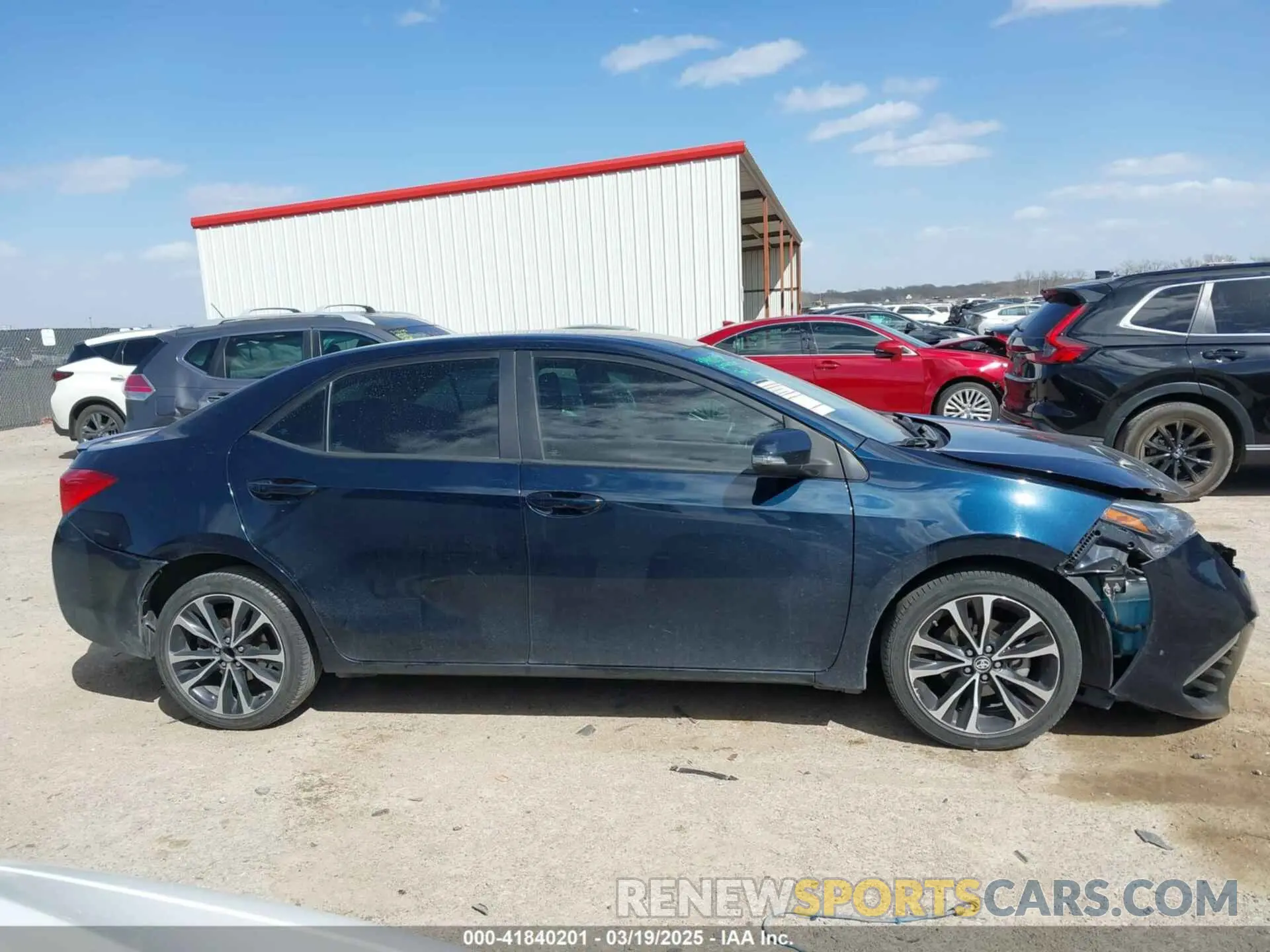 13 Photograph of a damaged car 2T1BURHE0KC154489 TOYOTA COROLLA 2019