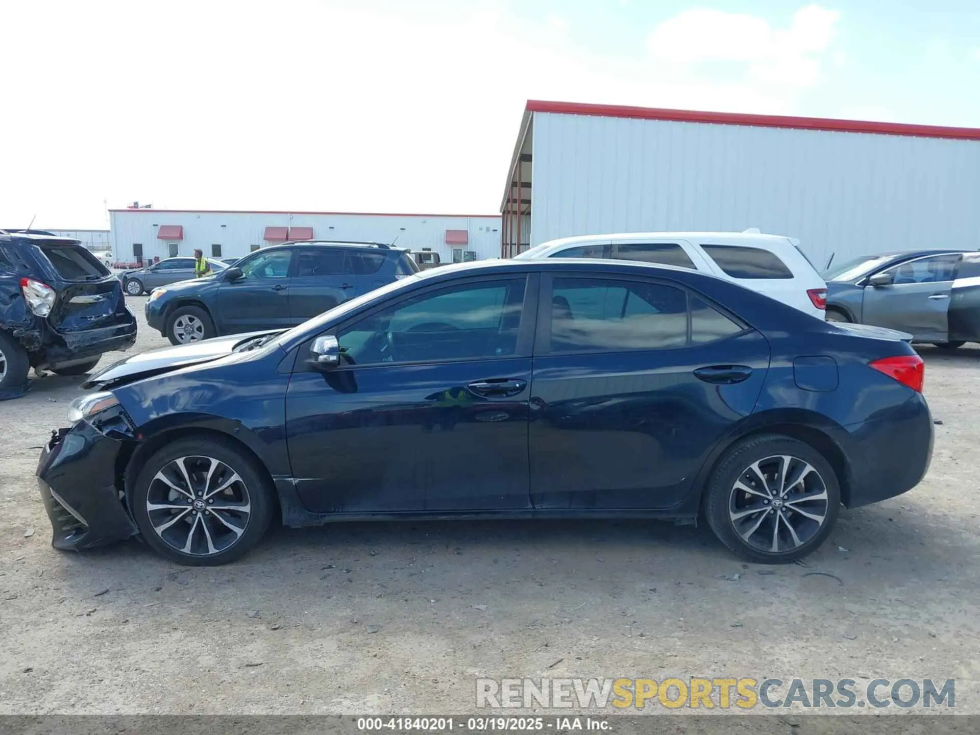14 Photograph of a damaged car 2T1BURHE0KC154489 TOYOTA COROLLA 2019