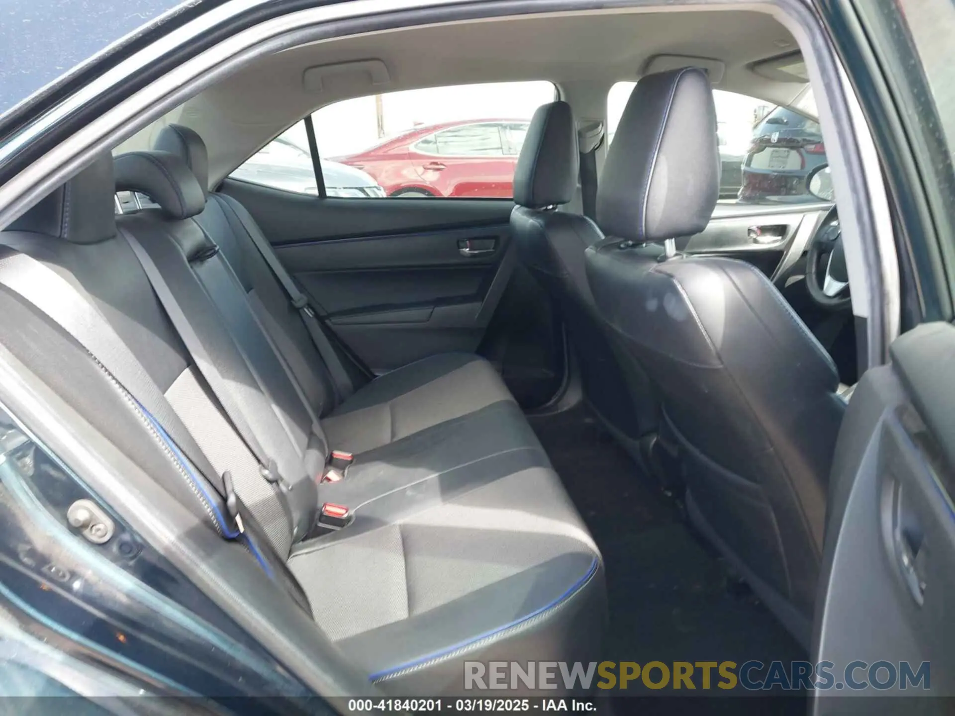 8 Photograph of a damaged car 2T1BURHE0KC154489 TOYOTA COROLLA 2019