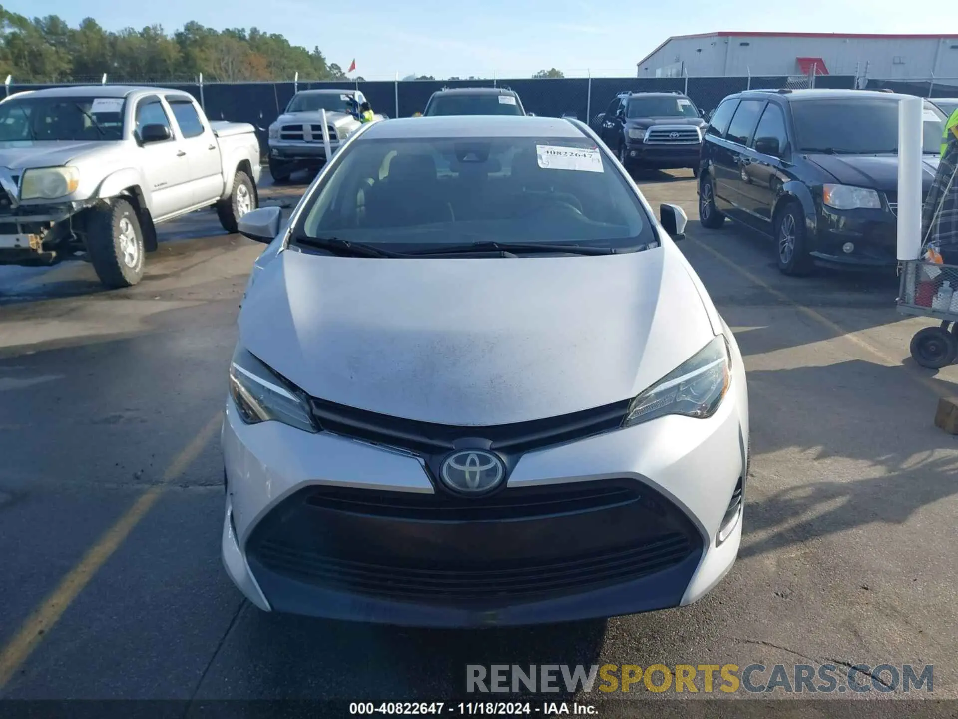 12 Photograph of a damaged car 2T1BURHE0KC158414 TOYOTA COROLLA 2019