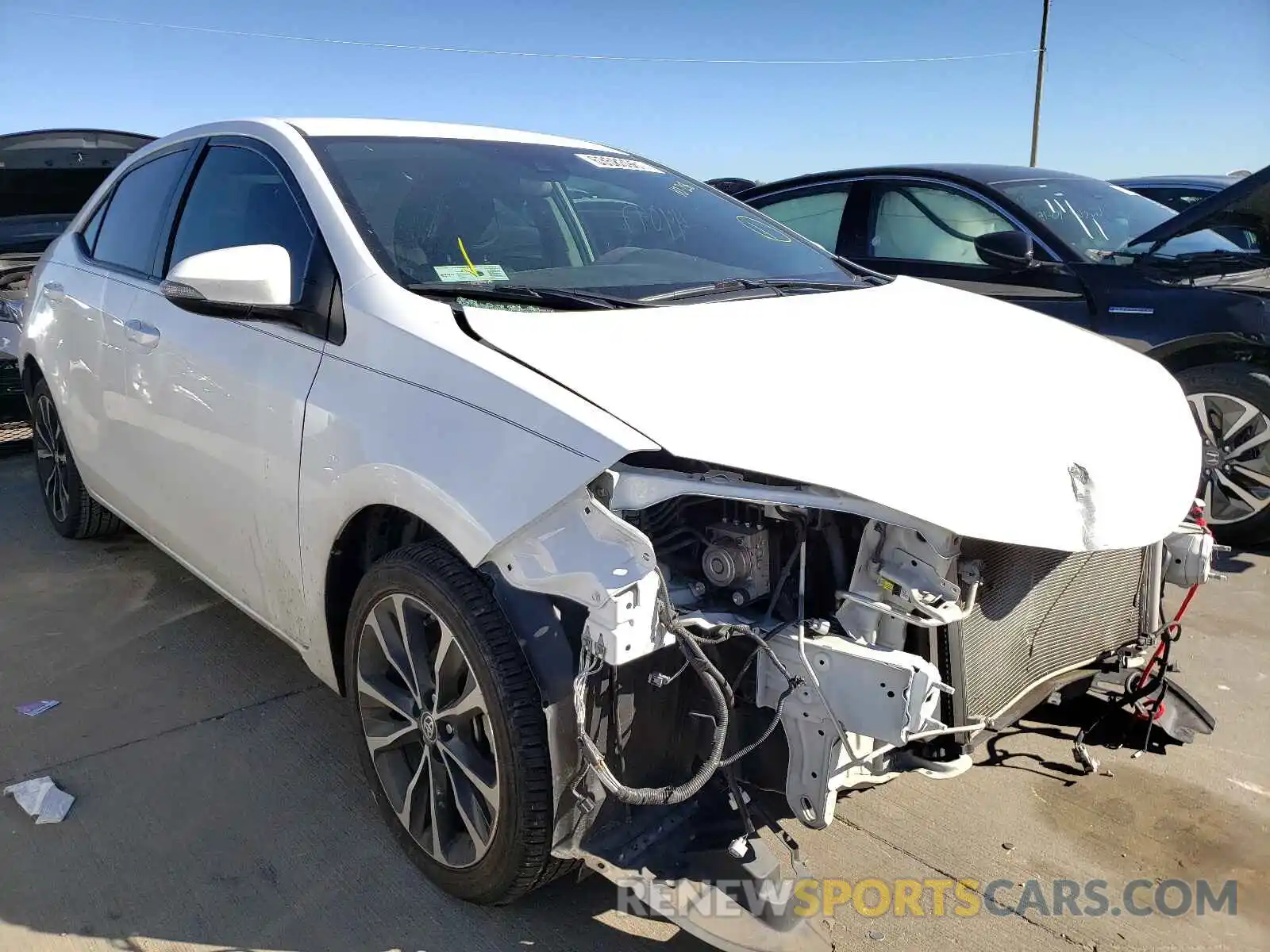 1 Photograph of a damaged car 2T1BURHE0KC164309 TOYOTA COROLLA 2019