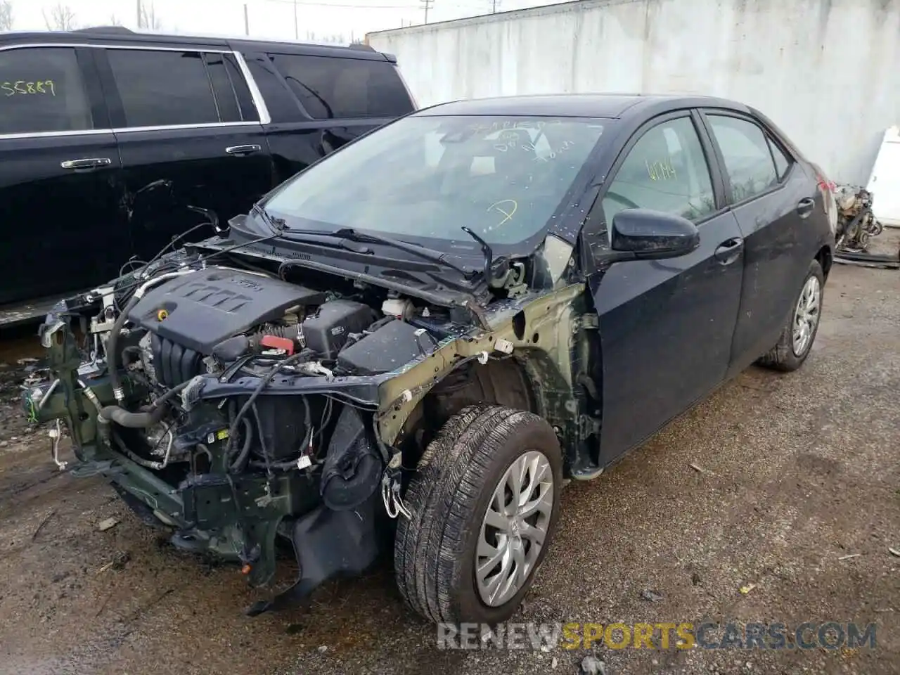 2 Photograph of a damaged car 2T1BURHE0KC166934 TOYOTA COROLLA 2019