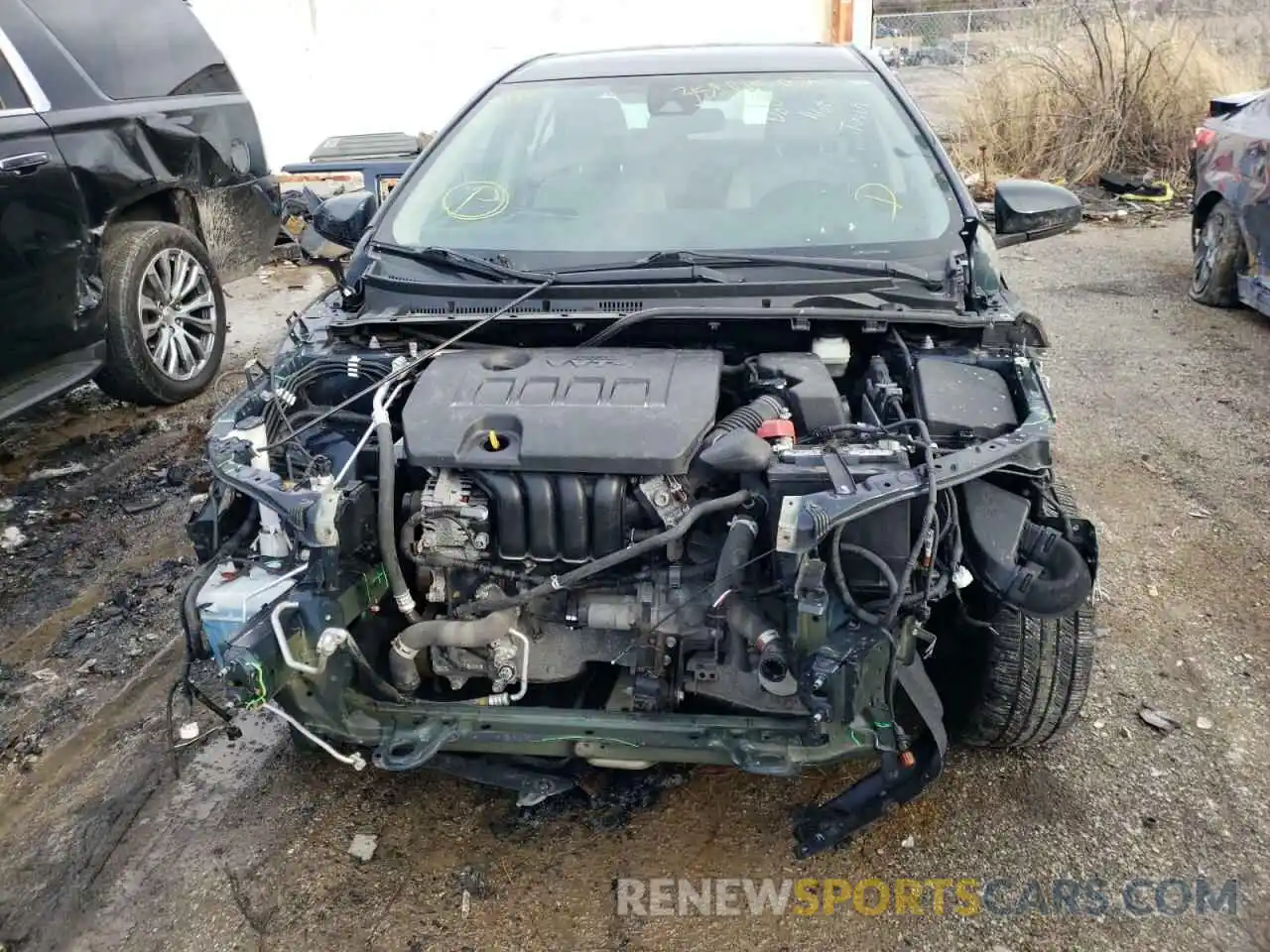 9 Photograph of a damaged car 2T1BURHE0KC166934 TOYOTA COROLLA 2019