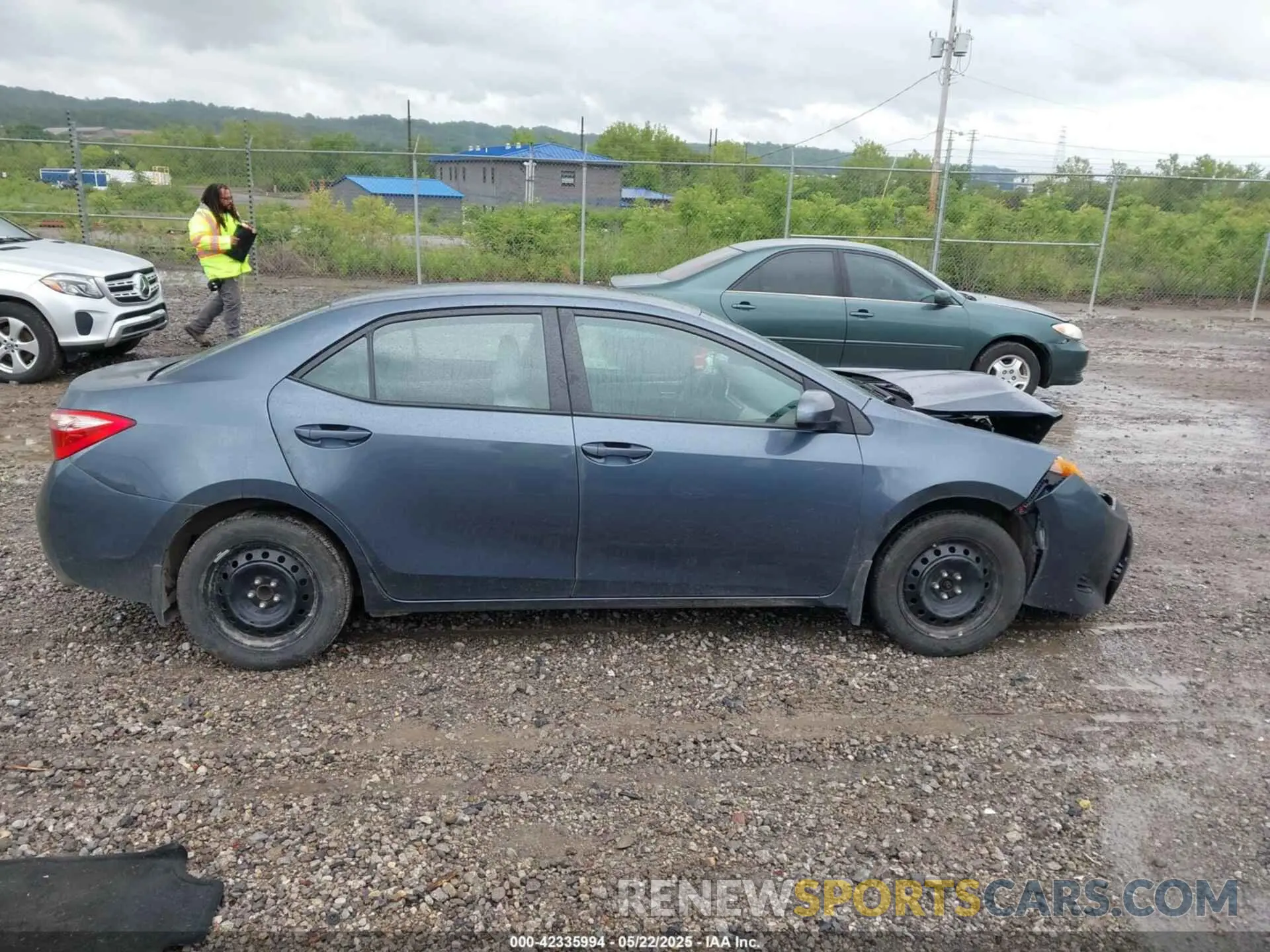 14 Photograph of a damaged car 2T1BURHE0KC167730 TOYOTA COROLLA 2019