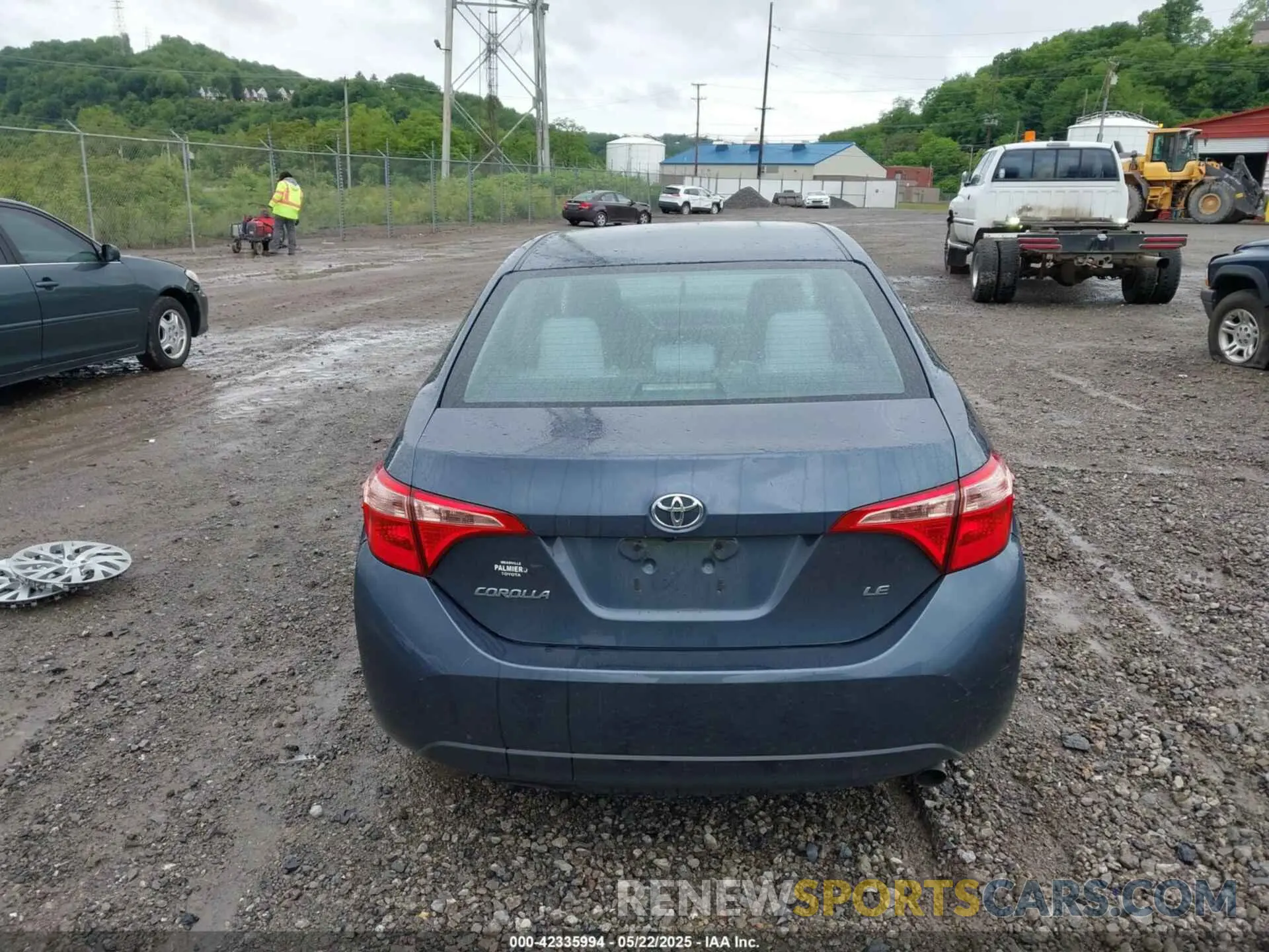 17 Photograph of a damaged car 2T1BURHE0KC167730 TOYOTA COROLLA 2019