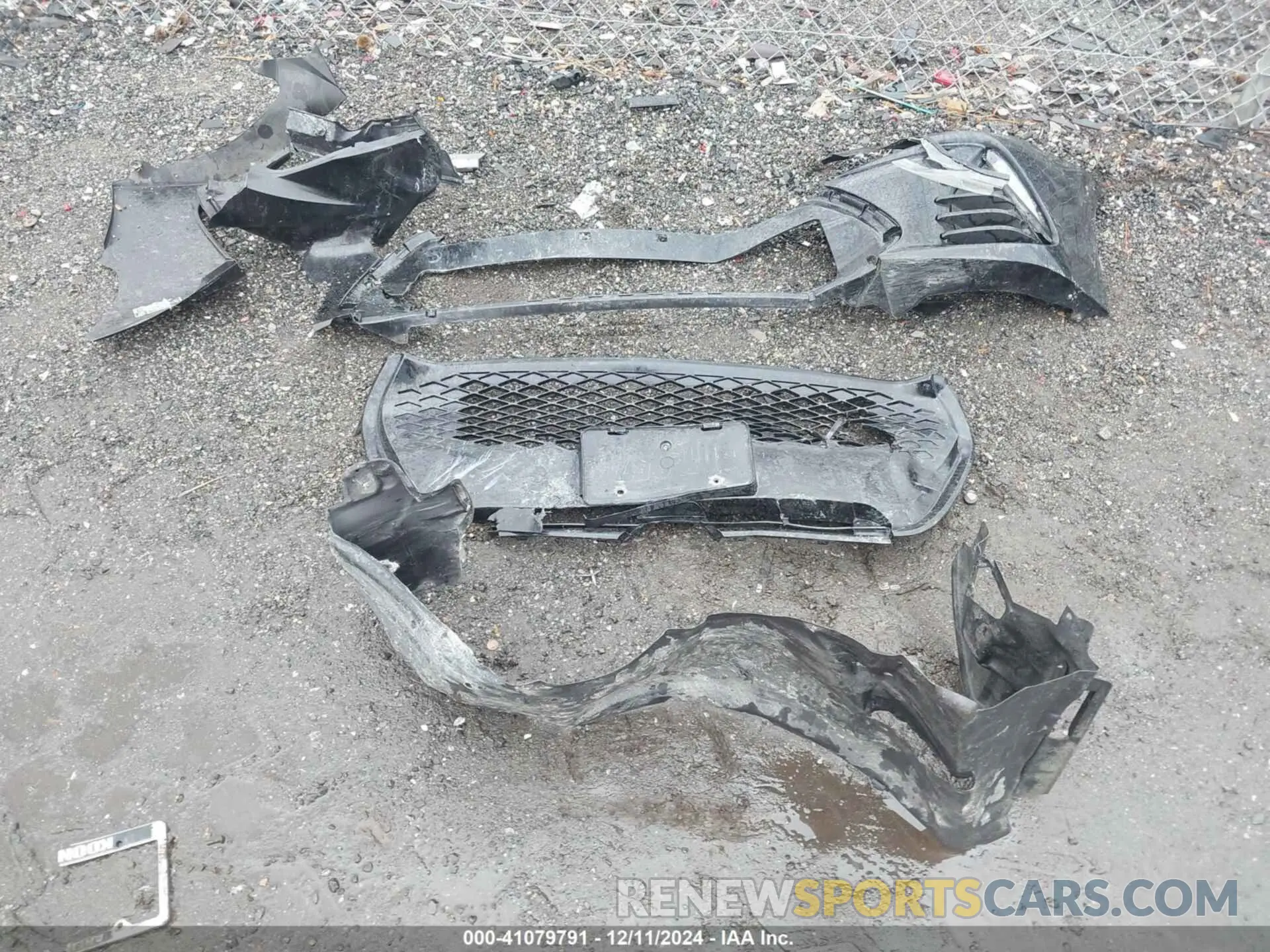 12 Photograph of a damaged car 2T1BURHE0KC169266 TOYOTA COROLLA 2019