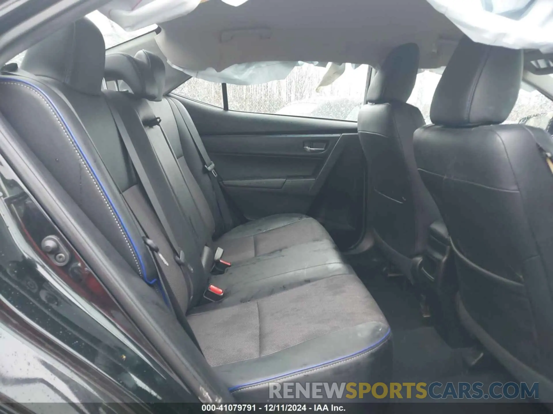 8 Photograph of a damaged car 2T1BURHE0KC169266 TOYOTA COROLLA 2019