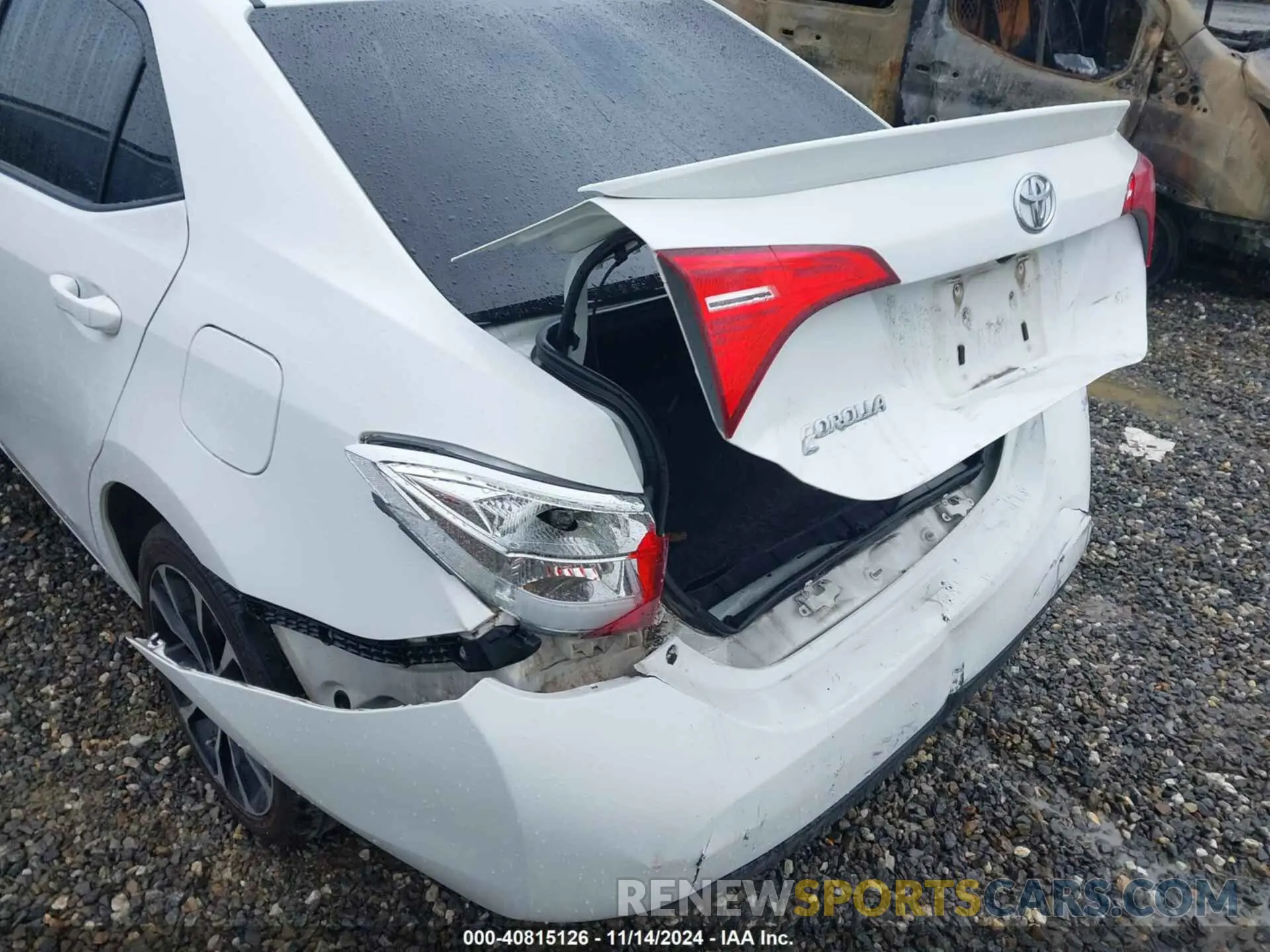 6 Photograph of a damaged car 2T1BURHE0KC178372 TOYOTA COROLLA 2019