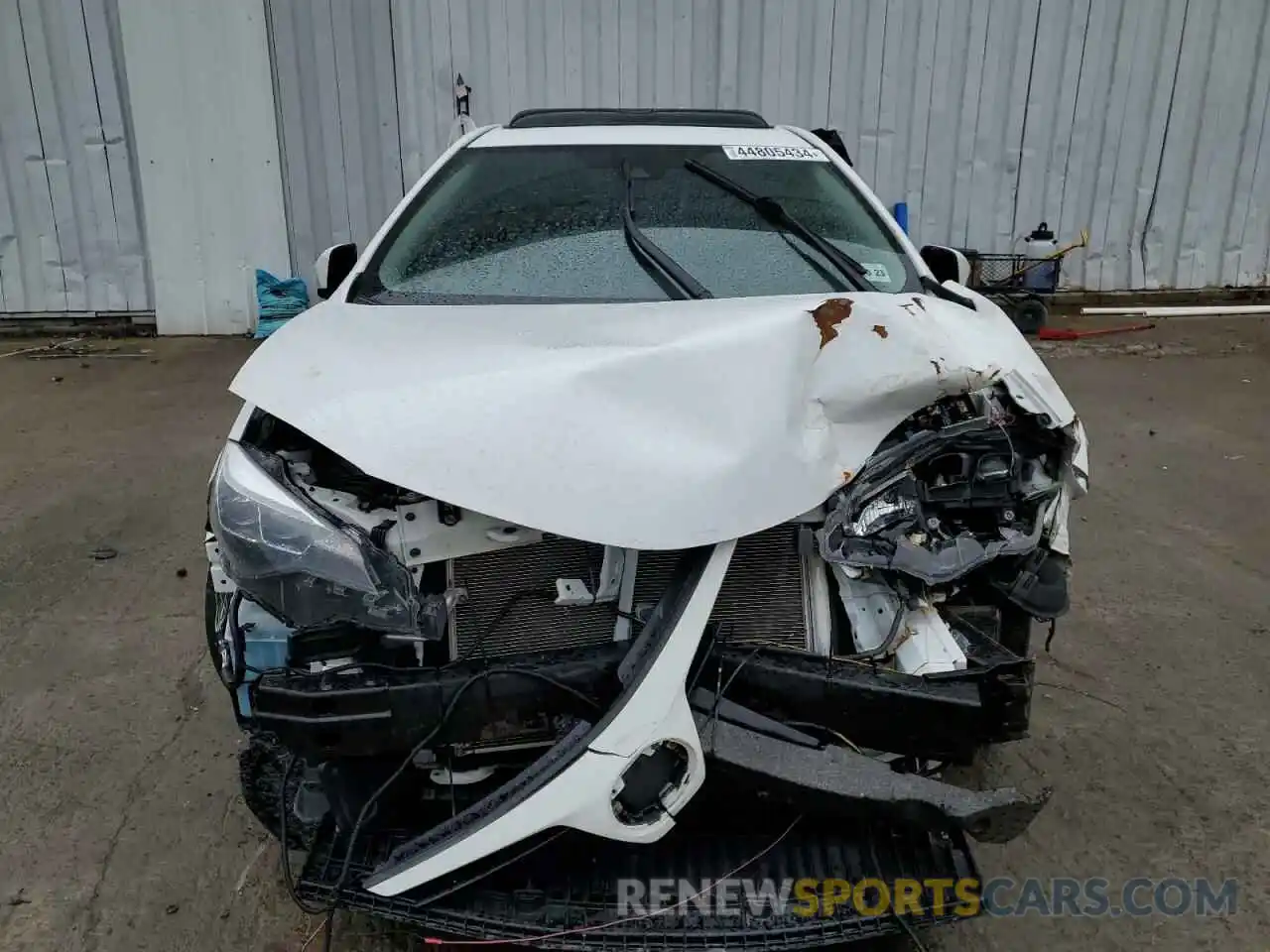 5 Photograph of a damaged car 2T1BURHE0KC179876 TOYOTA COROLLA 2019