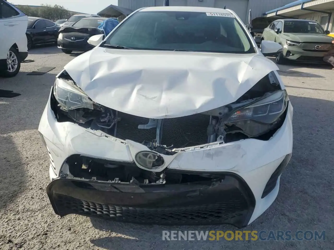 5 Photograph of a damaged car 2T1BURHE0KC180350 TOYOTA COROLLA 2019