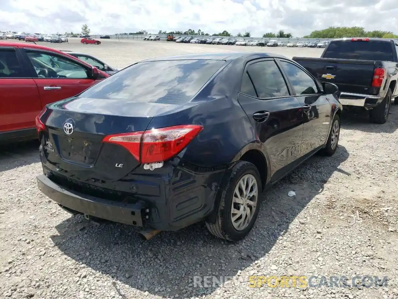 4 Photograph of a damaged car 2T1BURHE0KC189498 TOYOTA COROLLA 2019