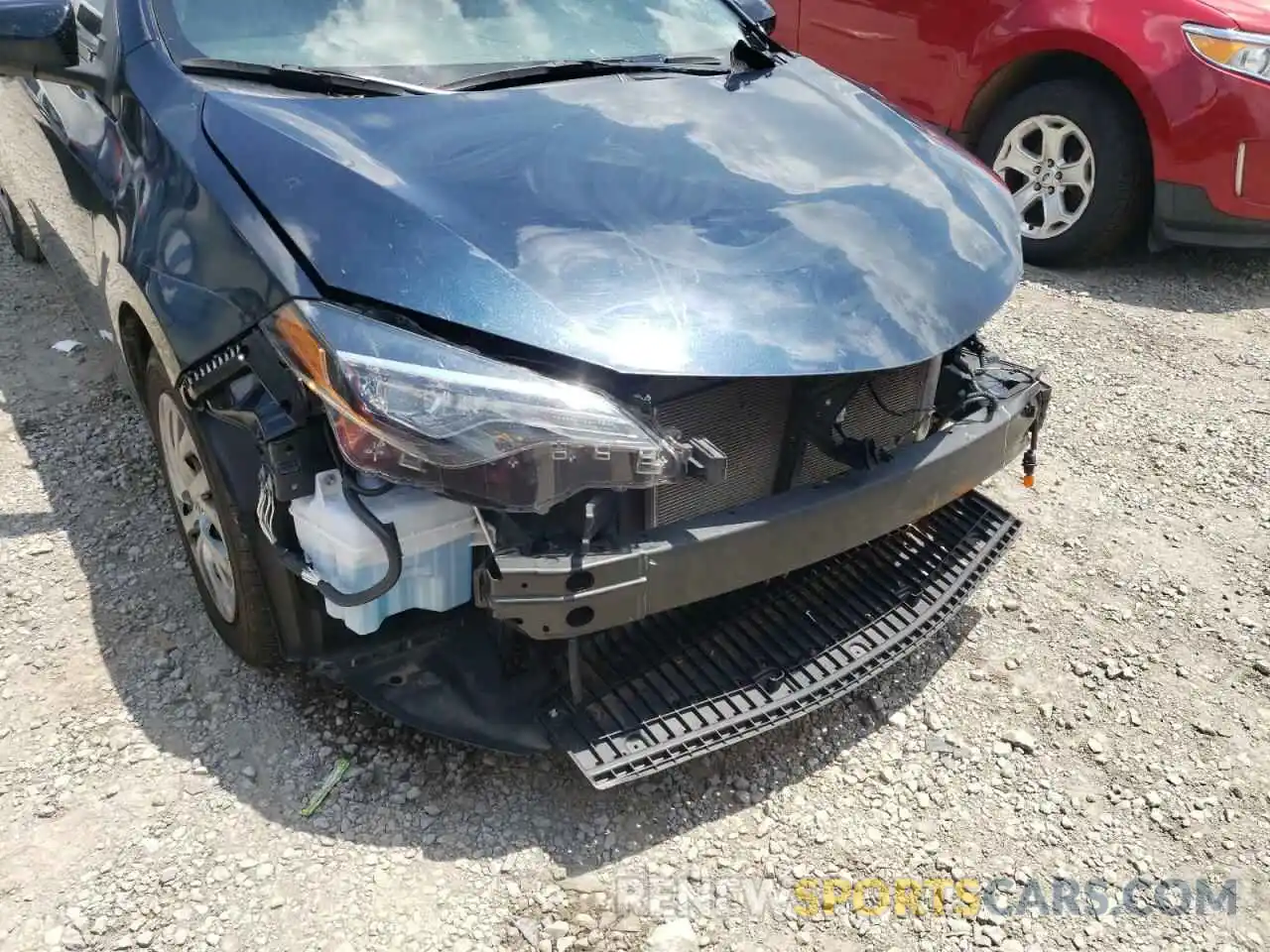 9 Photograph of a damaged car 2T1BURHE0KC189498 TOYOTA COROLLA 2019