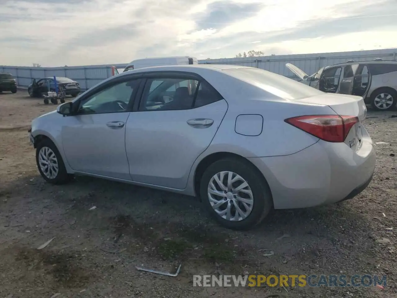 2 Photograph of a damaged car 2T1BURHE0KC193647 TOYOTA COROLLA 2019