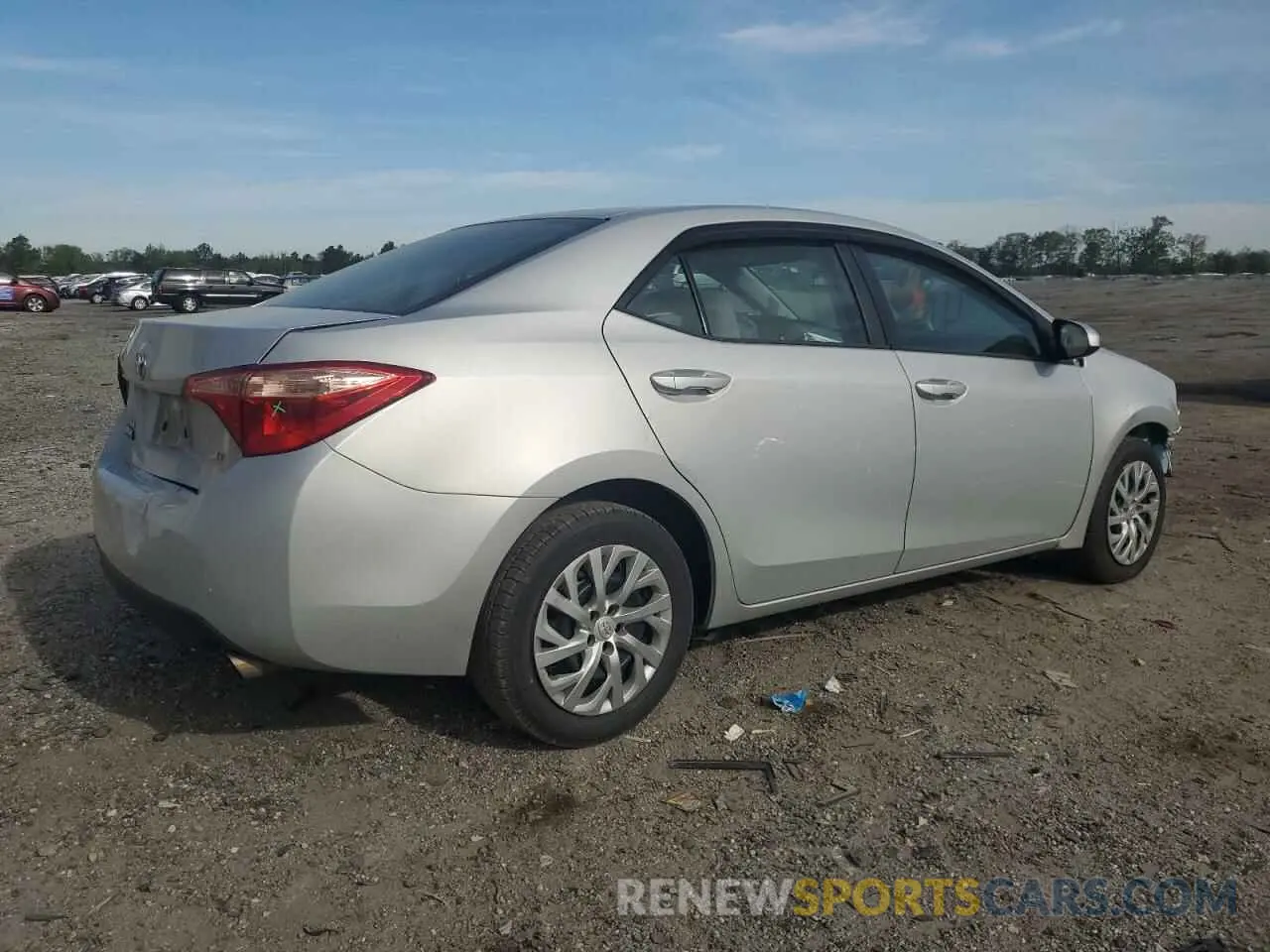 3 Photograph of a damaged car 2T1BURHE0KC193647 TOYOTA COROLLA 2019