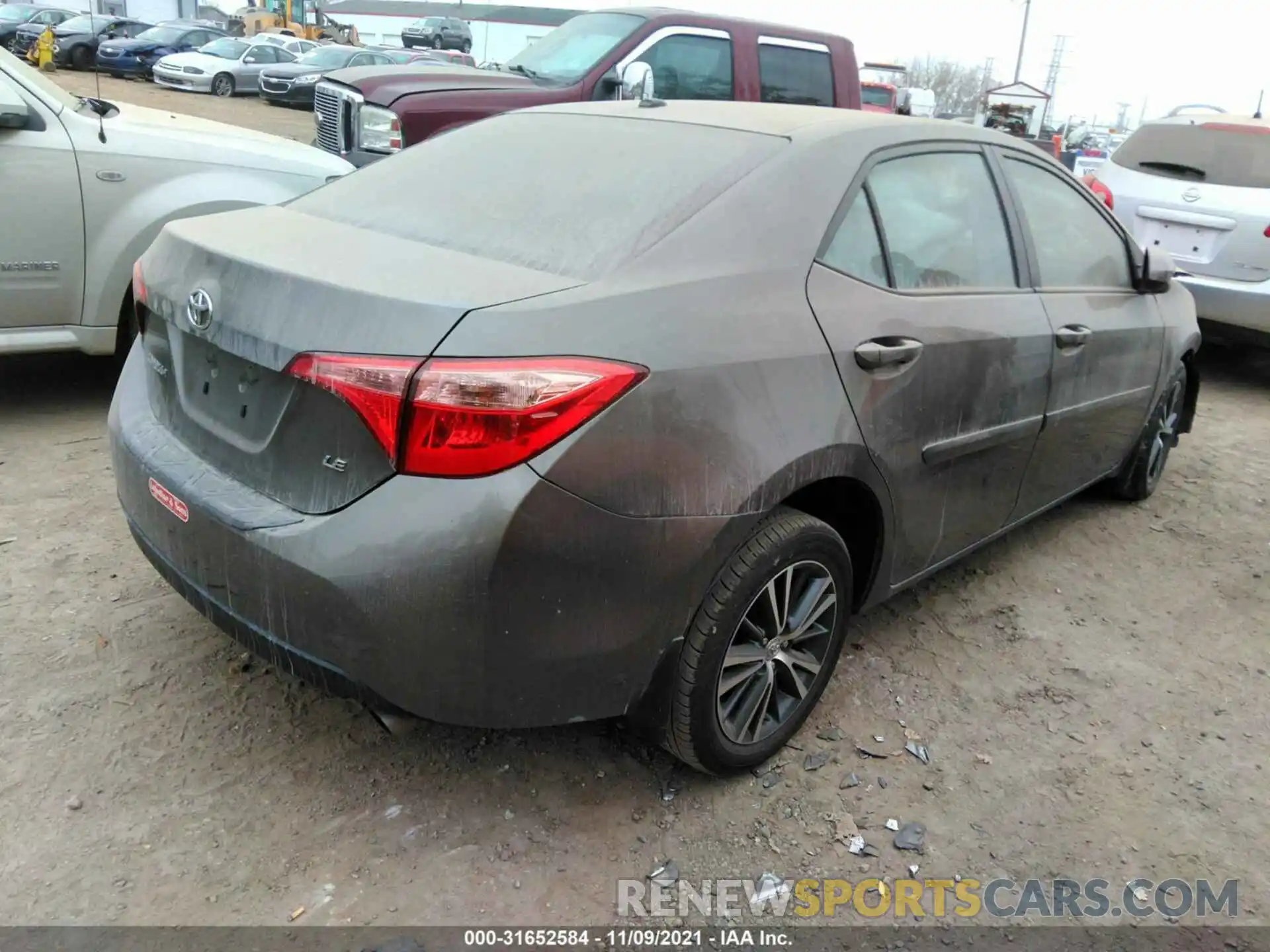 4 Photograph of a damaged car 2T1BURHE0KC193759 TOYOTA COROLLA 2019