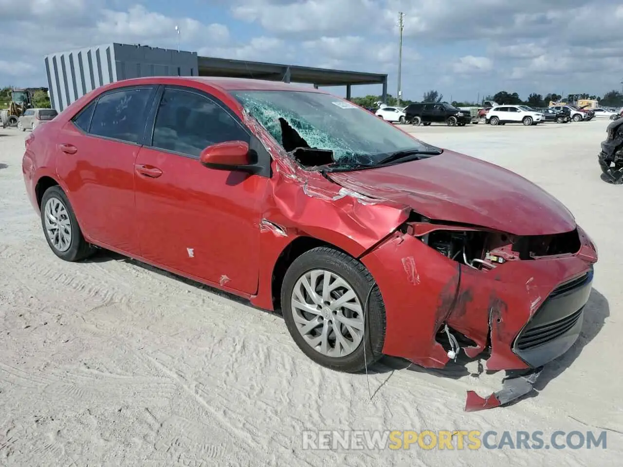 4 Photograph of a damaged car 2T1BURHE0KC203335 TOYOTA COROLLA 2019