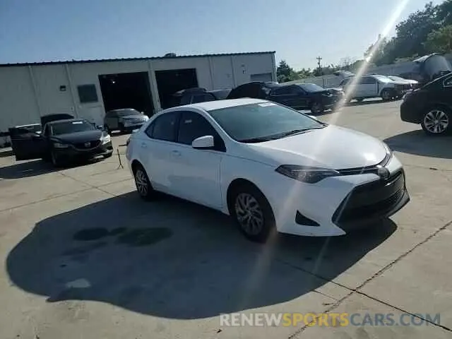 11 Photograph of a damaged car 2T1BURHE0KC204145 TOYOTA COROLLA 2019