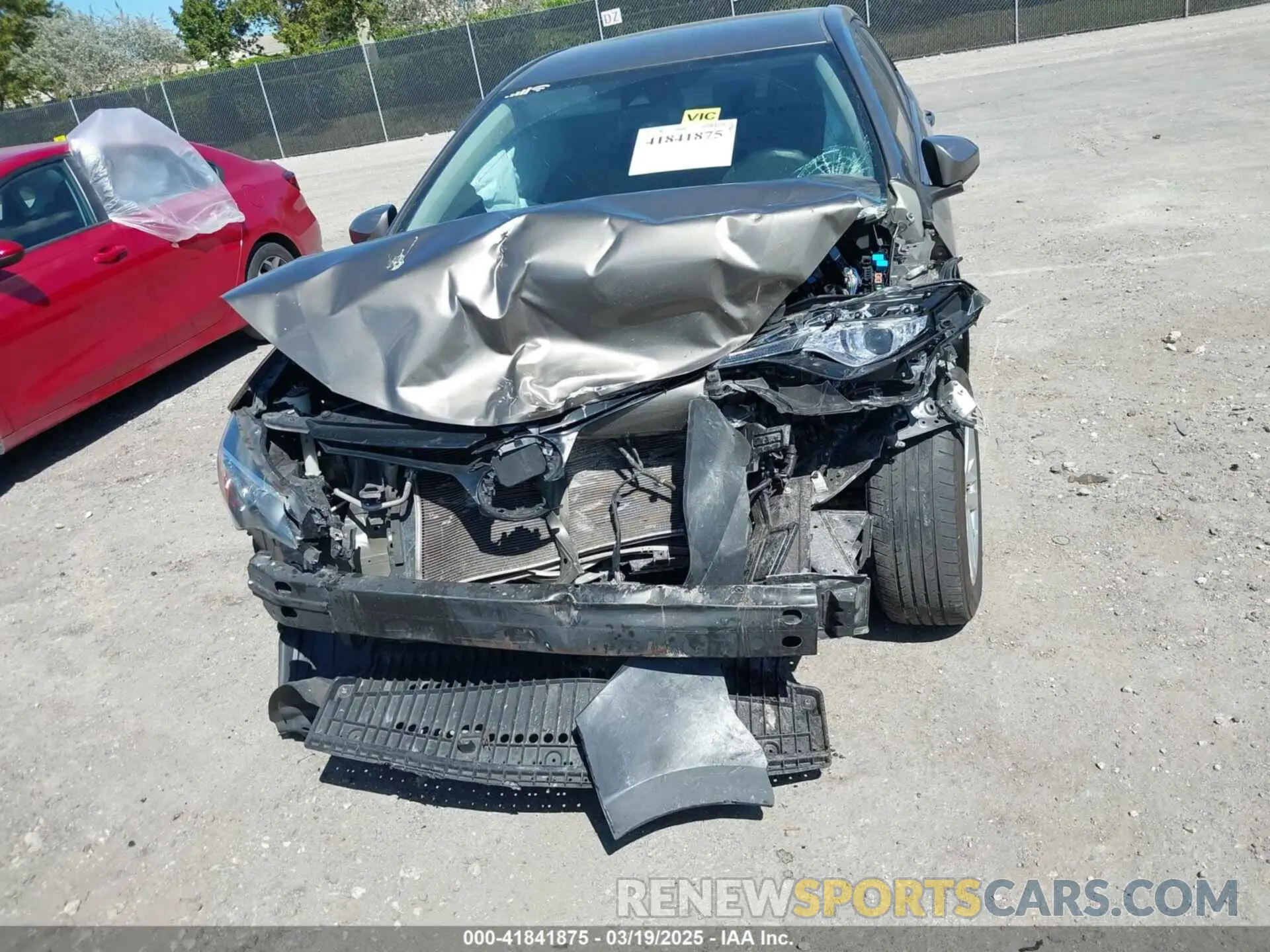 6 Photograph of a damaged car 2T1BURHE0KC204159 TOYOTA COROLLA 2019