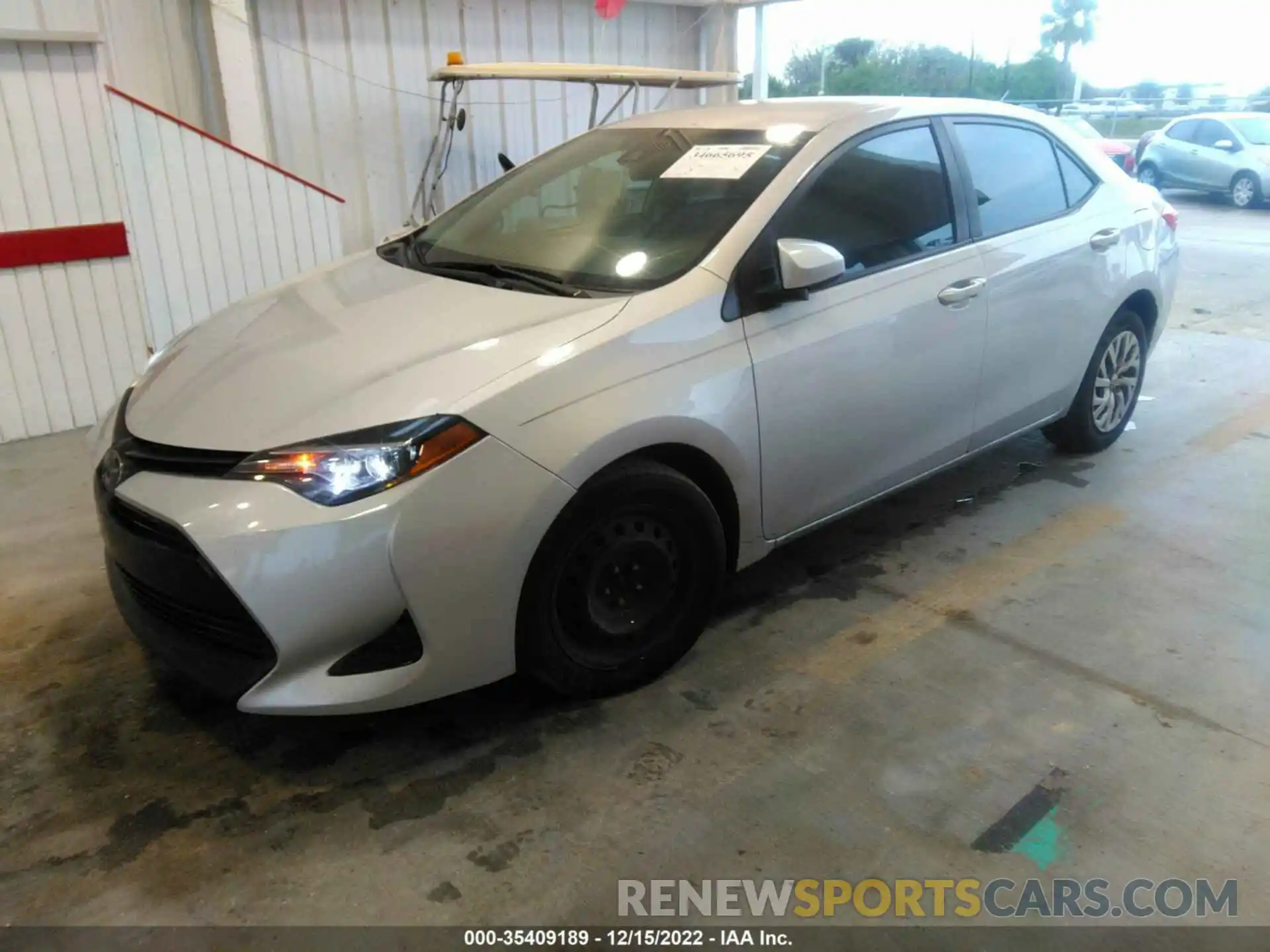 6 Photograph of a damaged car 2T1BURHE0KC204873 TOYOTA COROLLA 2019