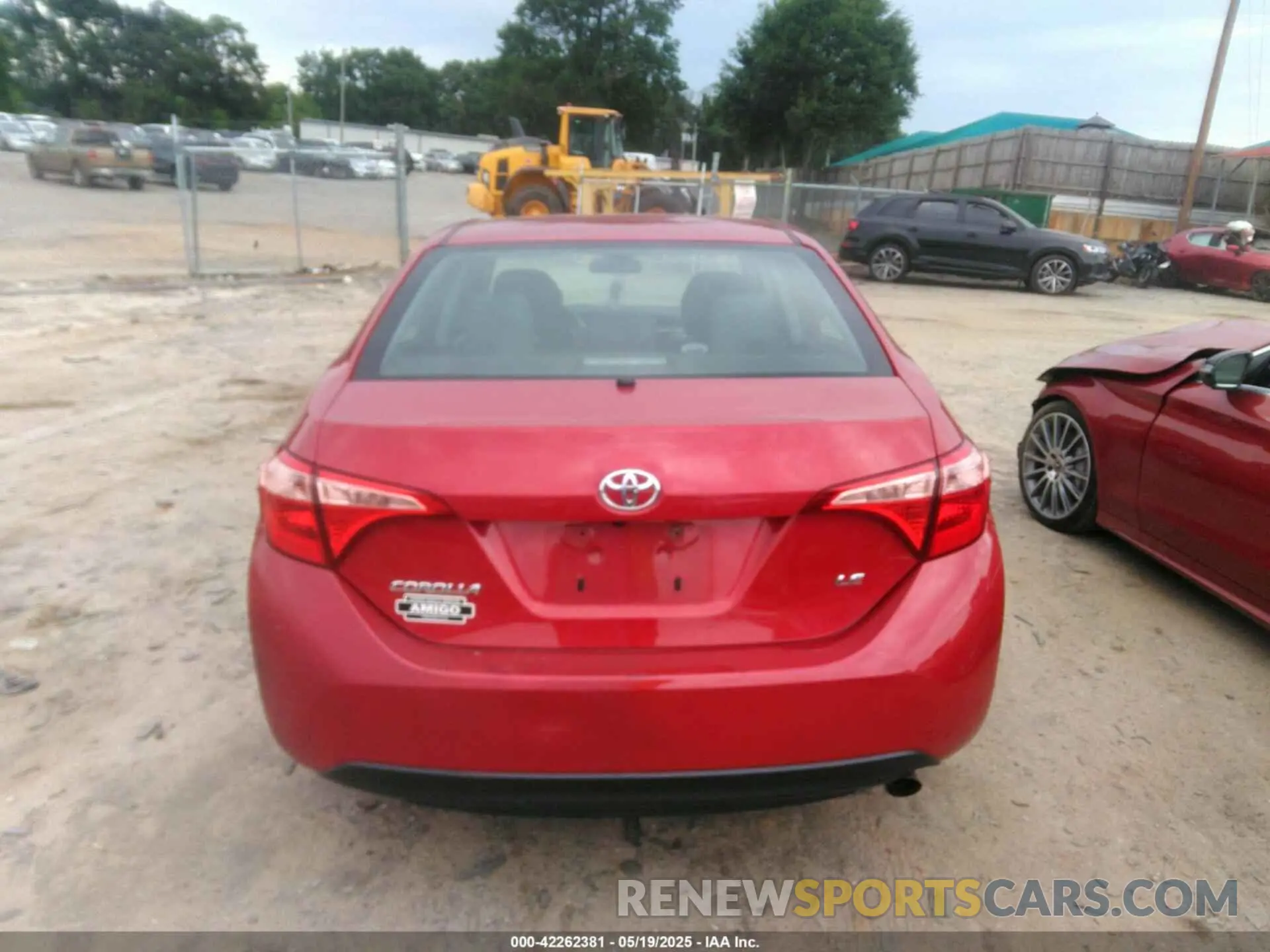 16 Photograph of a damaged car 2T1BURHE0KC212830 TOYOTA COROLLA 2019