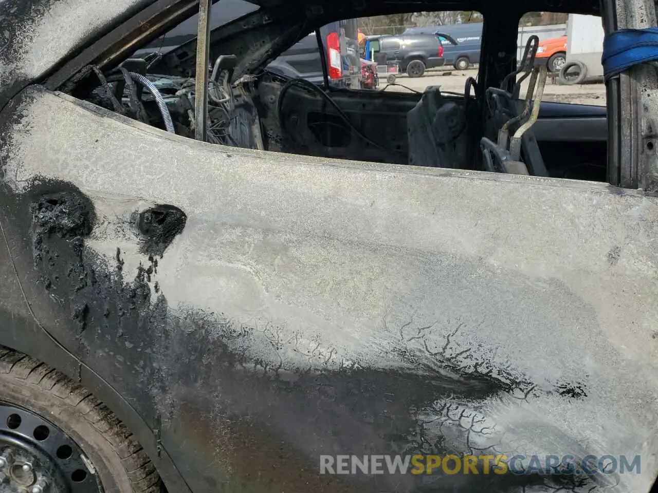 10 Photograph of a damaged car 2T1BURHE0KC212889 TOYOTA COROLLA 2019