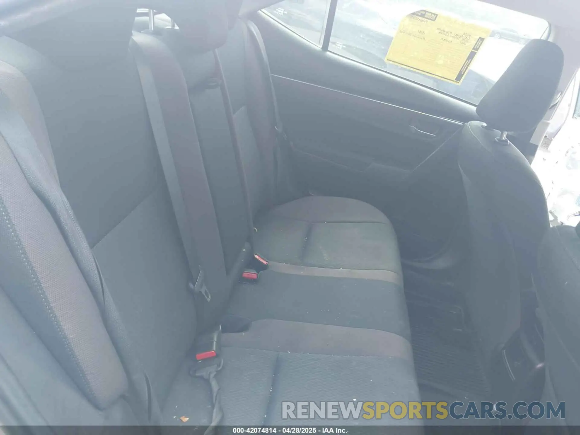 8 Photograph of a damaged car 2T1BURHE0KC213606 TOYOTA COROLLA 2019