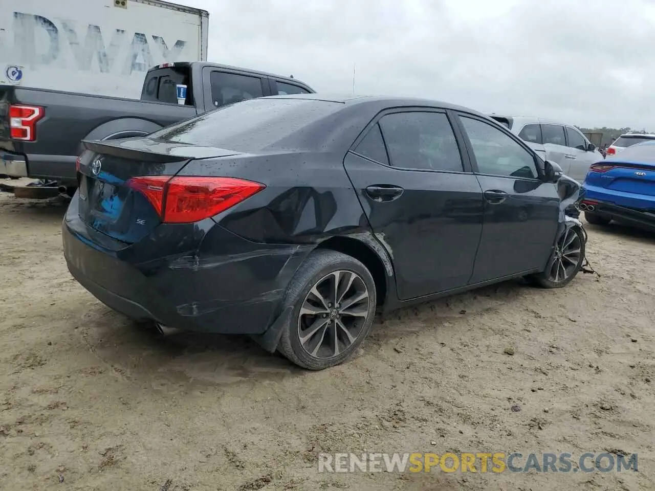 3 Photograph of a damaged car 2T1BURHE0KC214609 TOYOTA COROLLA 2019