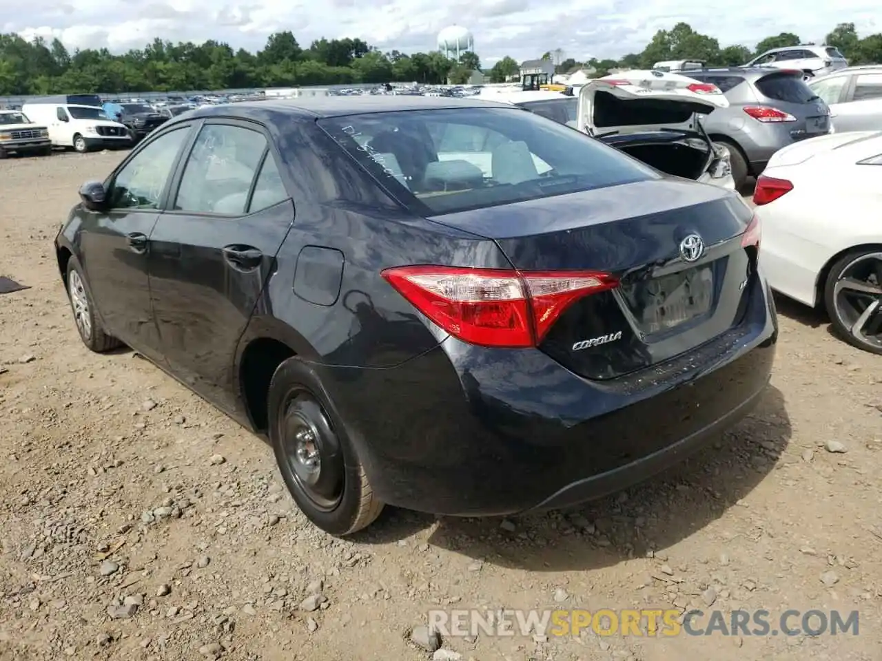 3 Photograph of a damaged car 2T1BURHE0KC214836 TOYOTA COROLLA 2019