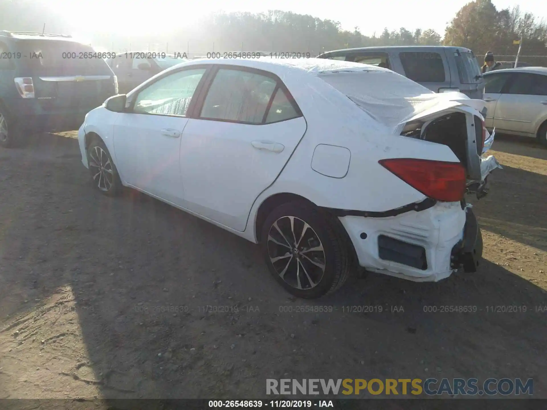 3 Photograph of a damaged car 2T1BURHE0KC225982 TOYOTA COROLLA 2019