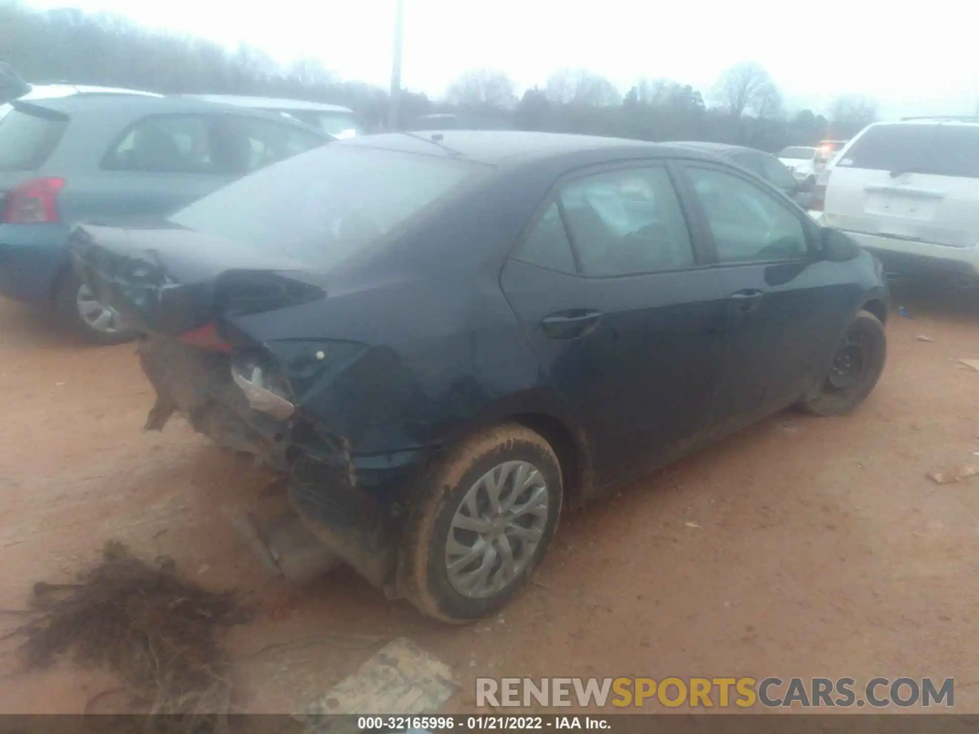 4 Photograph of a damaged car 2T1BURHE0KC228767 TOYOTA COROLLA 2019