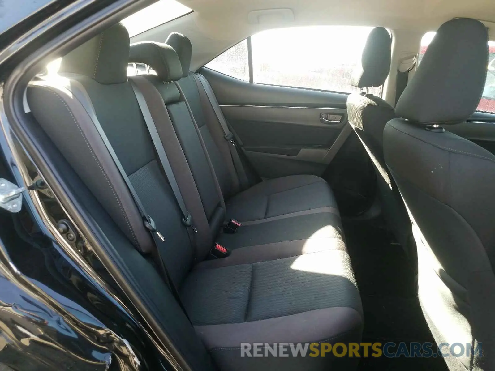 6 Photograph of a damaged car 2T1BURHE0KC237419 TOYOTA COROLLA 2019