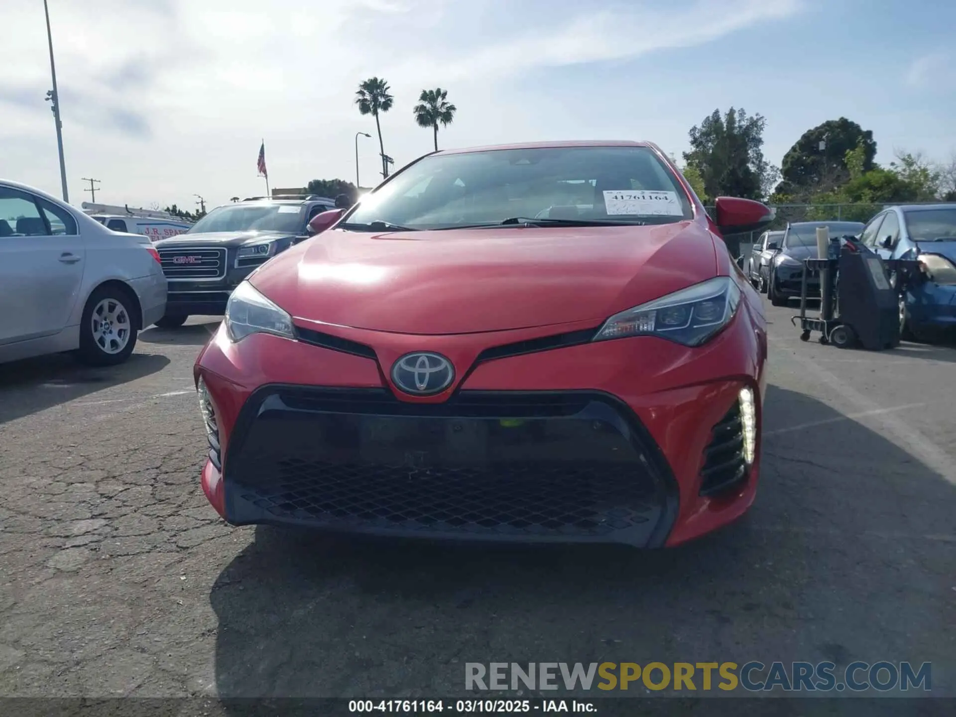 12 Photograph of a damaged car 2T1BURHE1KC127060 TOYOTA COROLLA 2019