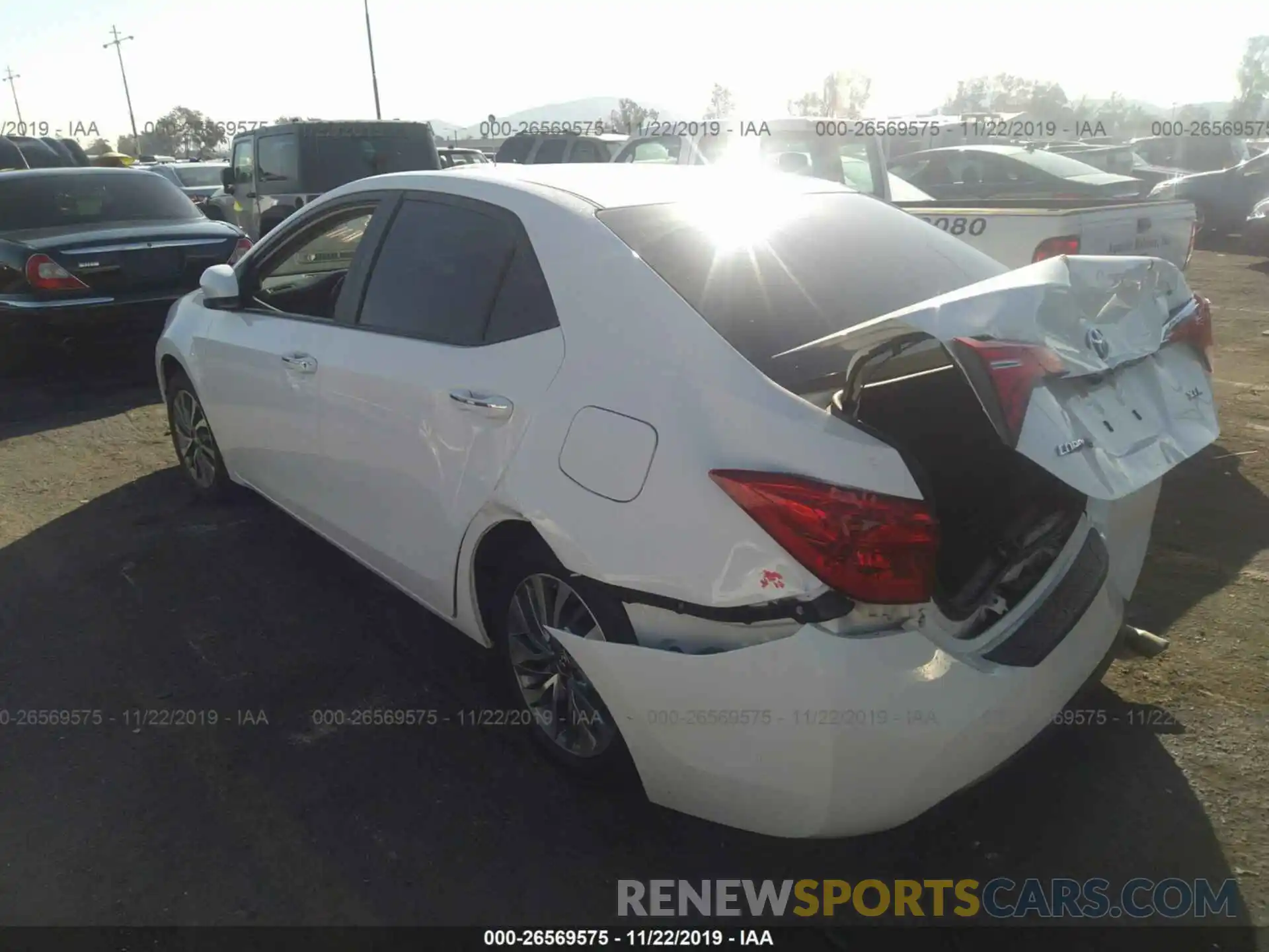 3 Photograph of a damaged car 2T1BURHE1KC132744 TOYOTA COROLLA 2019