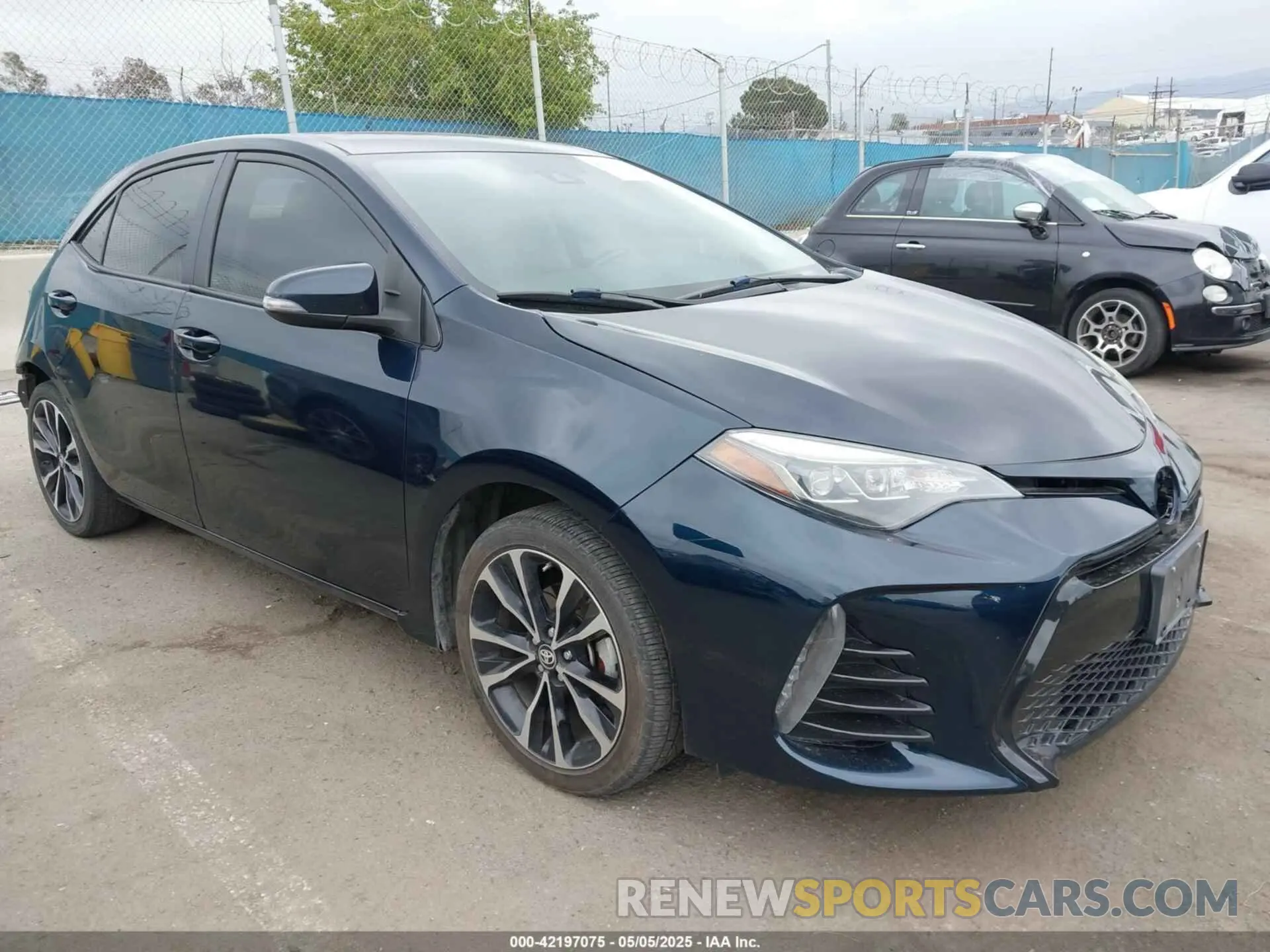 1 Photograph of a damaged car 2T1BURHE1KC132906 TOYOTA COROLLA 2019