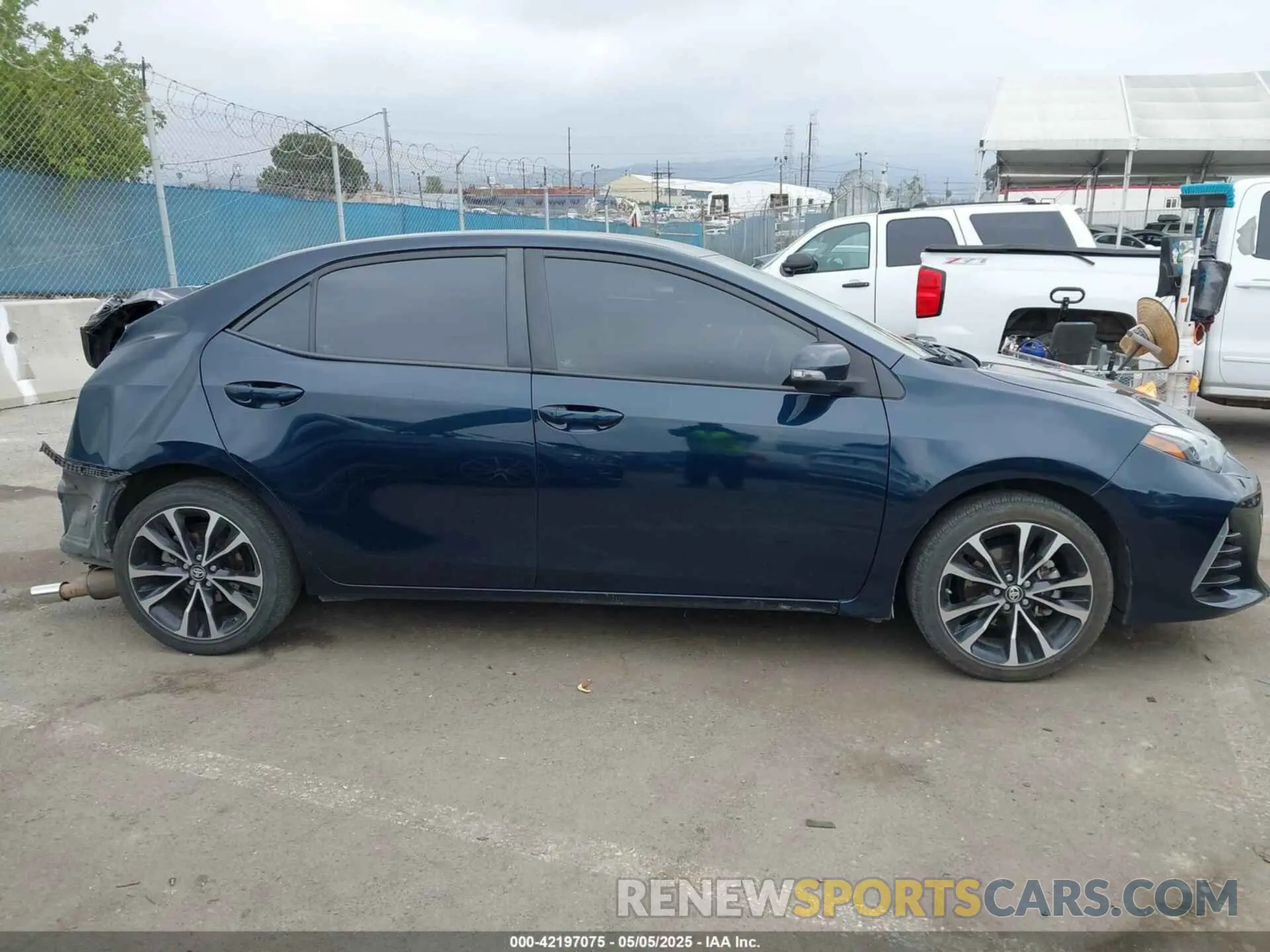 13 Photograph of a damaged car 2T1BURHE1KC132906 TOYOTA COROLLA 2019
