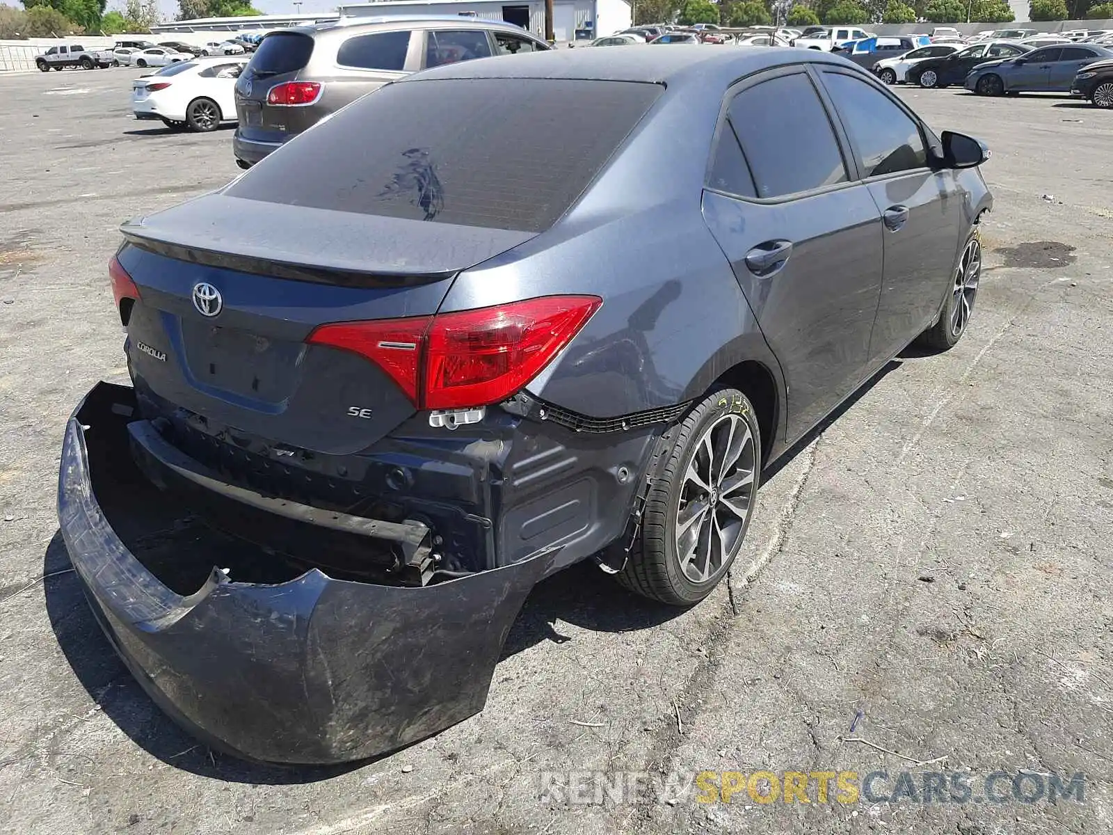 4 Photograph of a damaged car 2T1BURHE1KC134607 TOYOTA COROLLA 2019