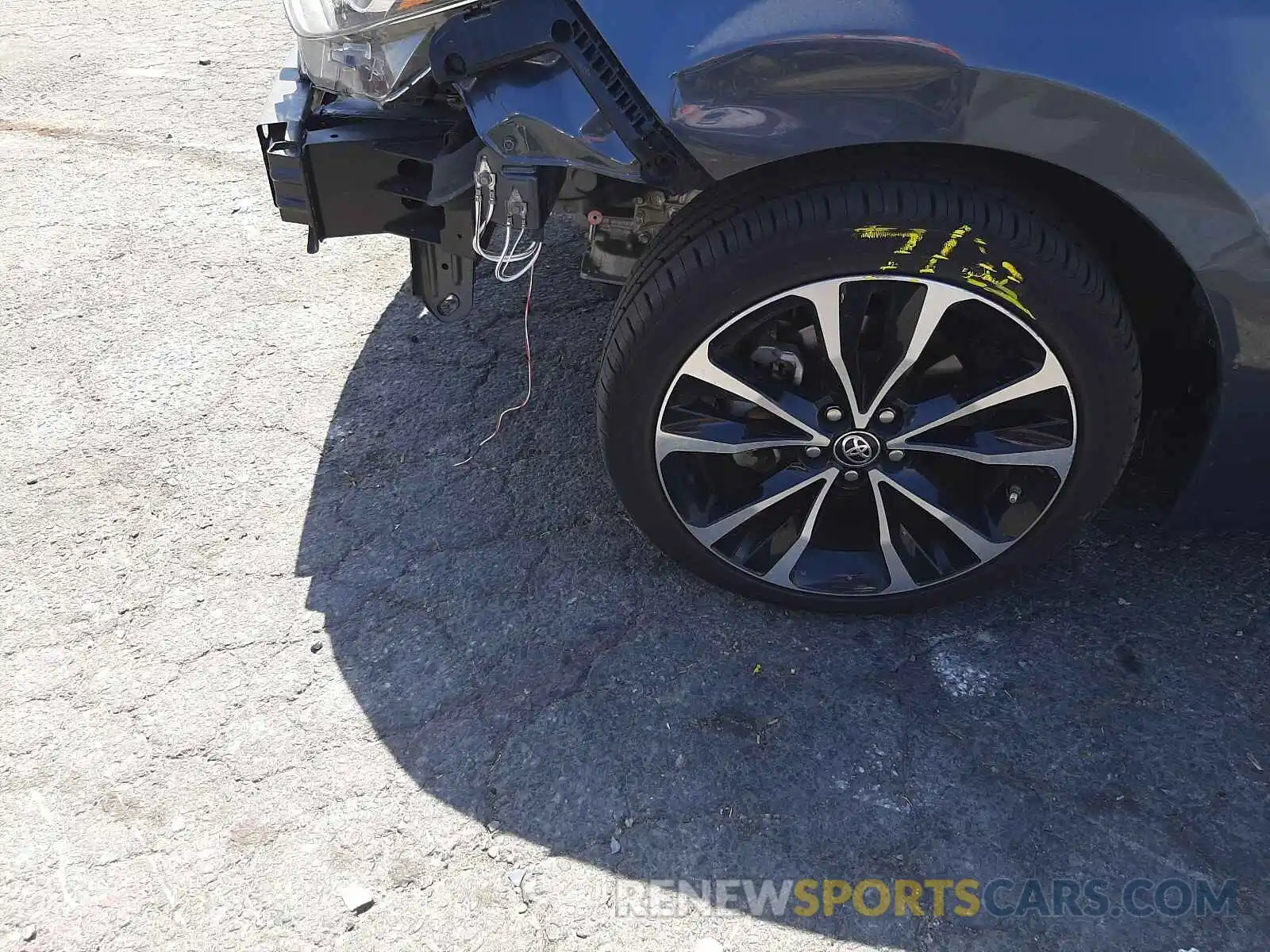 9 Photograph of a damaged car 2T1BURHE1KC134607 TOYOTA COROLLA 2019