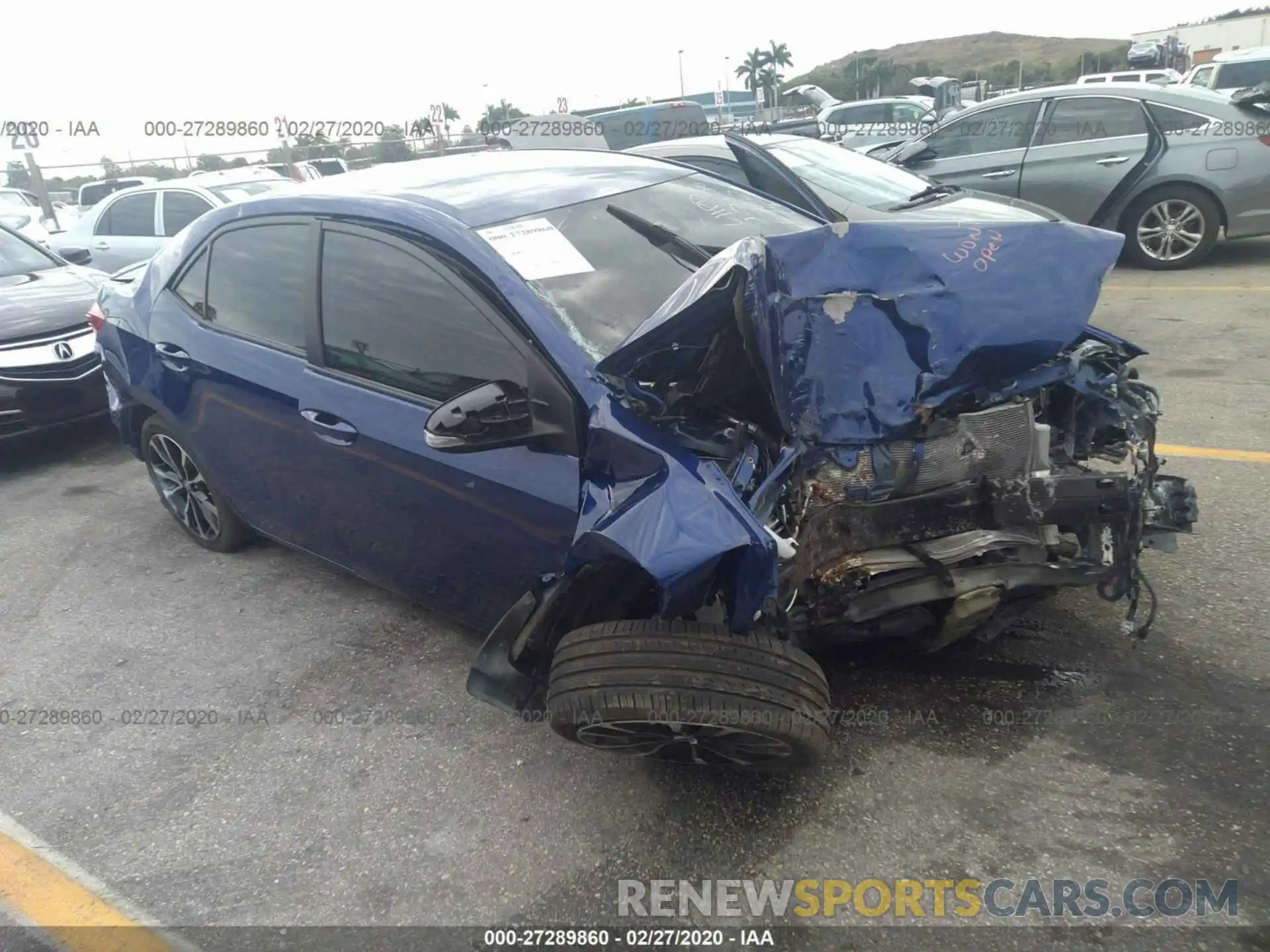 1 Photograph of a damaged car 2T1BURHE1KC136700 TOYOTA COROLLA 2019