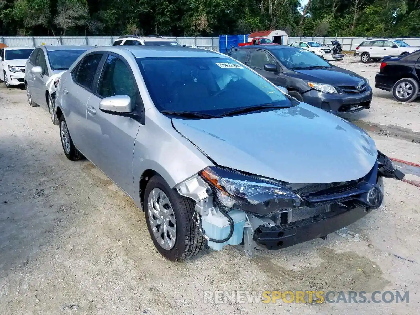 1 Photograph of a damaged car 2T1BURHE1KC138043 TOYOTA COROLLA 2019