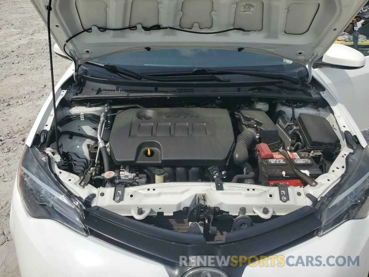 11 Photograph of a damaged car 2T1BURHE1KC144781 TOYOTA COROLLA 2019