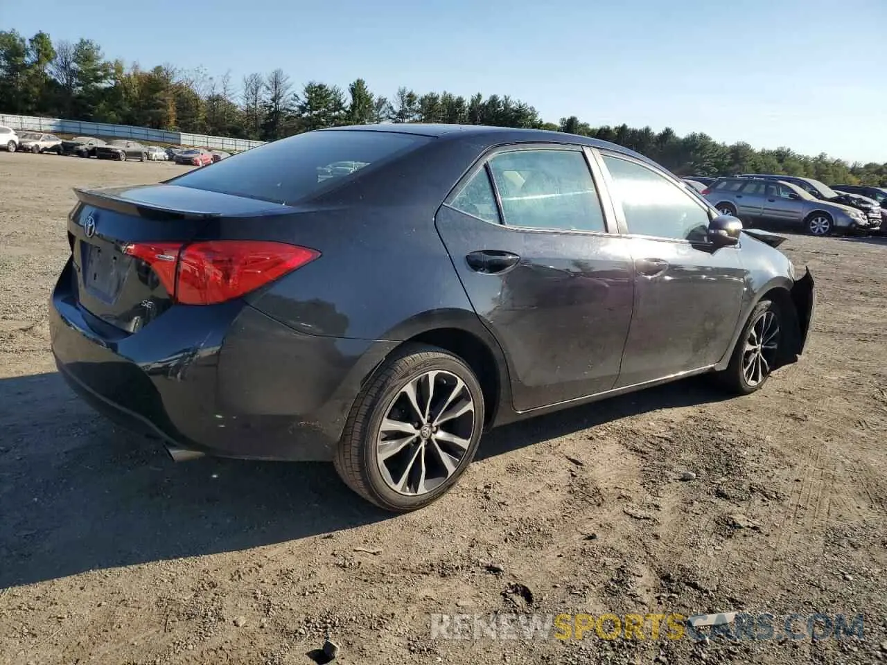 3 Photograph of a damaged car 2T1BURHE1KC146711 TOYOTA COROLLA 2019
