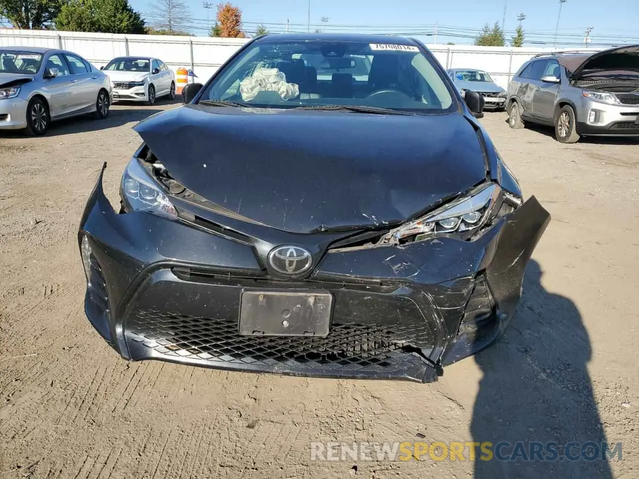 5 Photograph of a damaged car 2T1BURHE1KC146711 TOYOTA COROLLA 2019