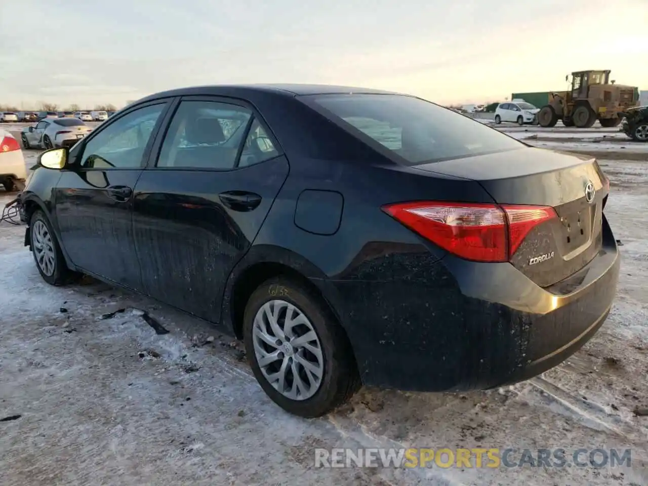 3 Photograph of a damaged car 2T1BURHE1KC152704 TOYOTA COROLLA 2019