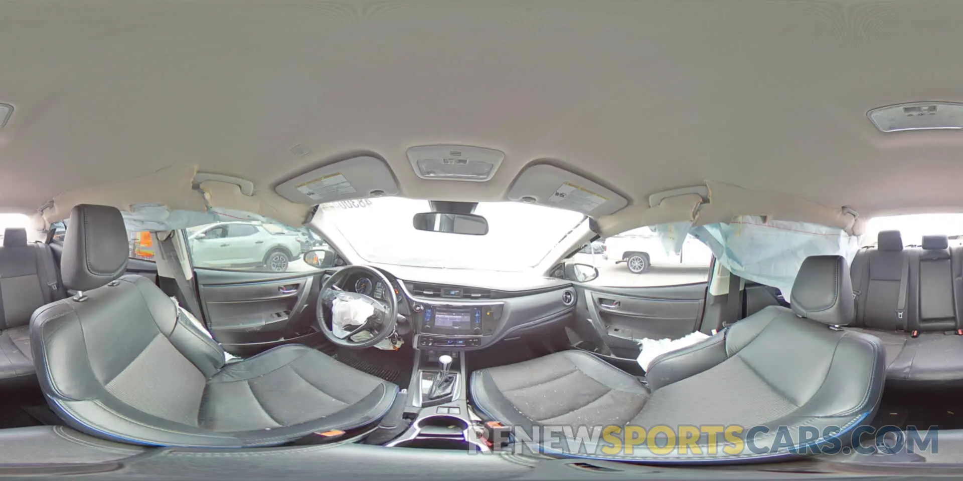 12 Photograph of a damaged car 2T1BURHE1KC152718 TOYOTA COROLLA 2019