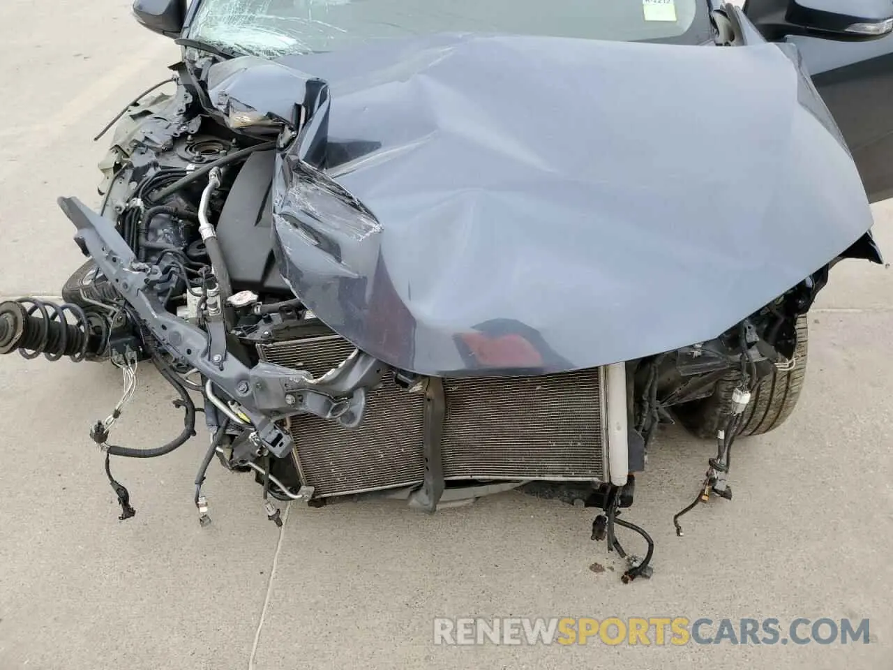 13 Photograph of a damaged car 2T1BURHE1KC152718 TOYOTA COROLLA 2019