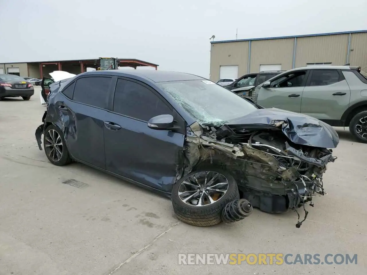 4 Photograph of a damaged car 2T1BURHE1KC152718 TOYOTA COROLLA 2019
