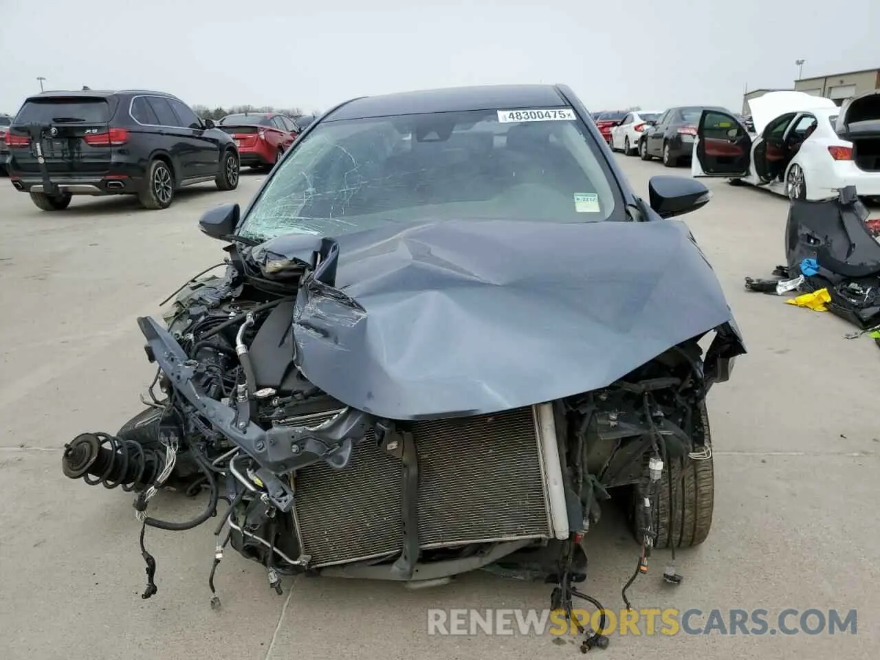 5 Photograph of a damaged car 2T1BURHE1KC152718 TOYOTA COROLLA 2019