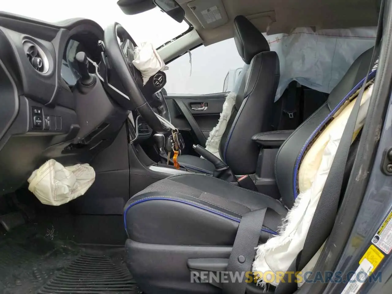 7 Photograph of a damaged car 2T1BURHE1KC152718 TOYOTA COROLLA 2019