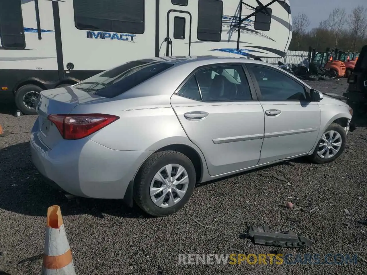 3 Photograph of a damaged car 2T1BURHE1KC154095 TOYOTA COROLLA 2019
