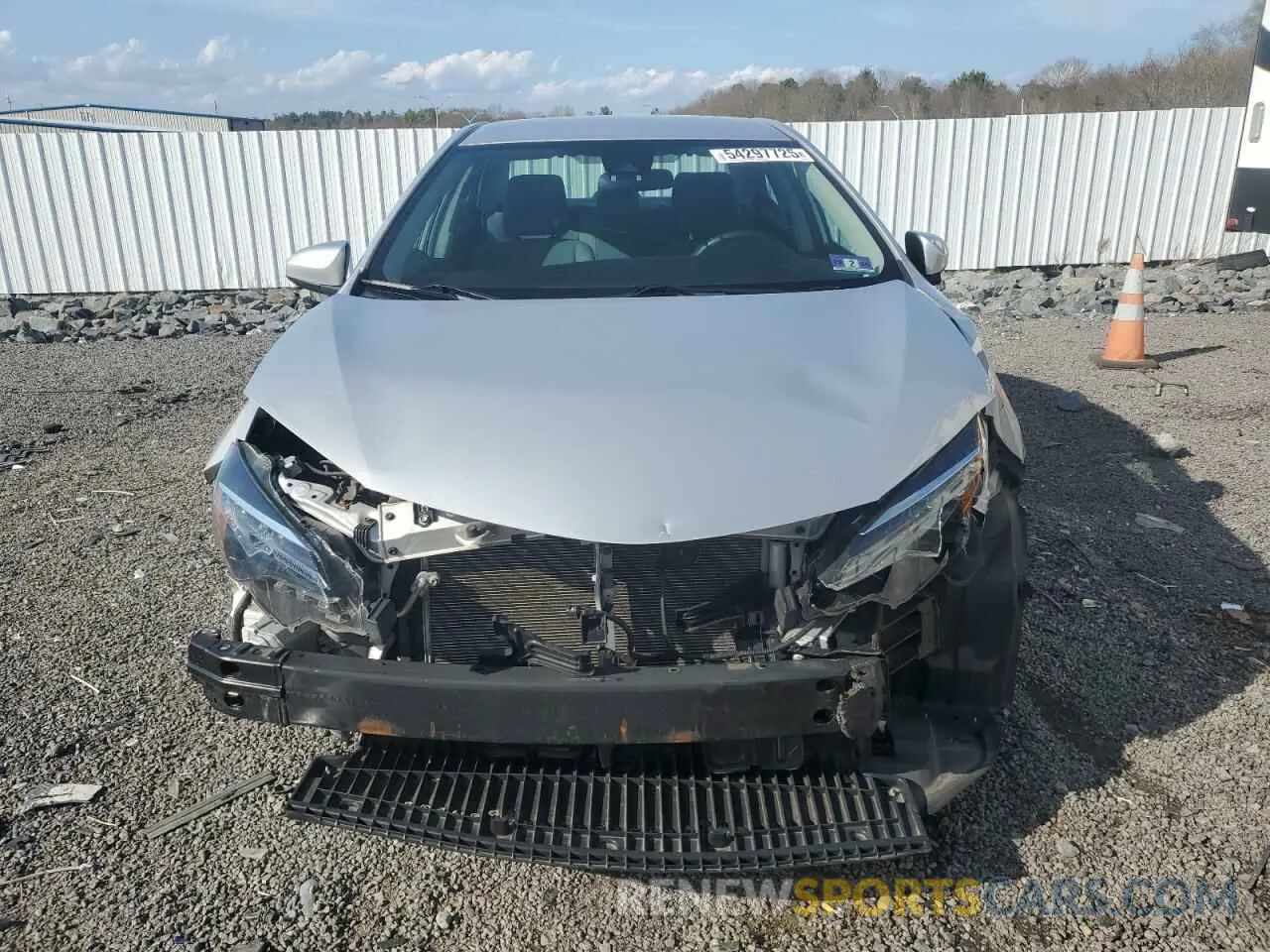 5 Photograph of a damaged car 2T1BURHE1KC154095 TOYOTA COROLLA 2019